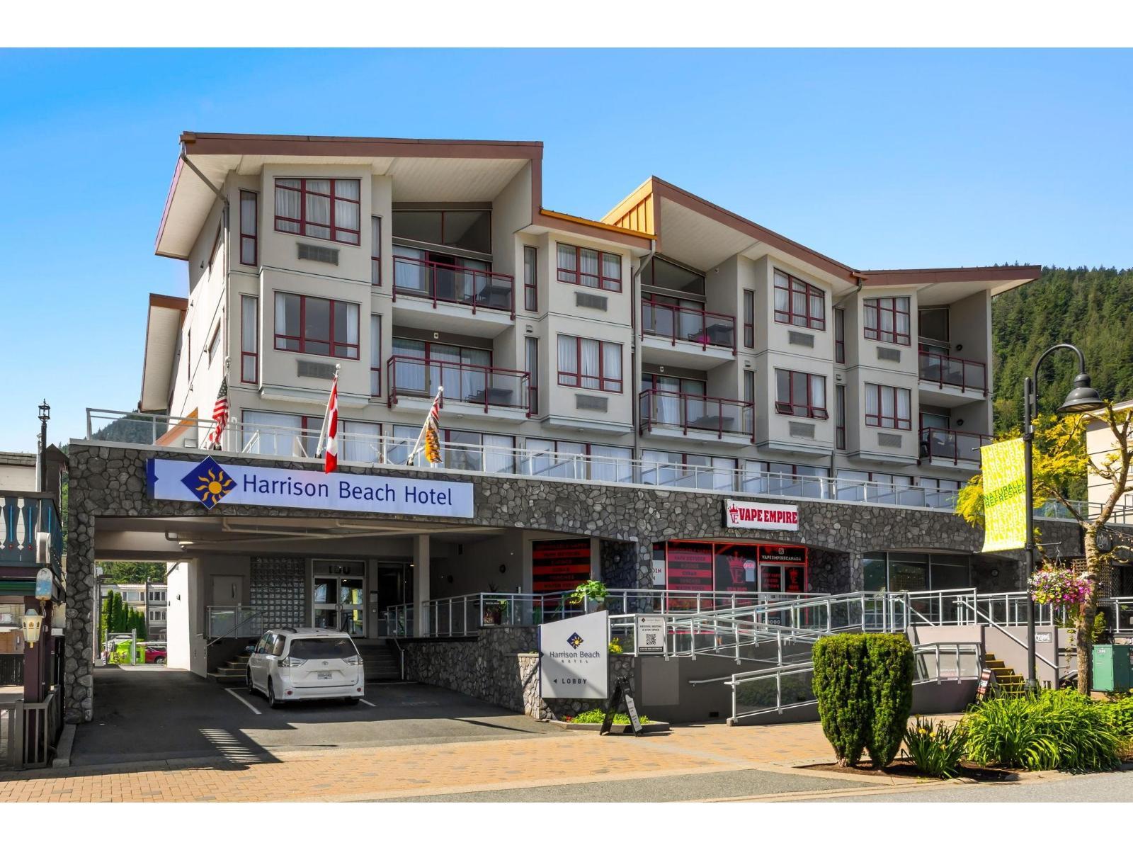212C 160 Esplanade Avenue, Harrison Hot Springs