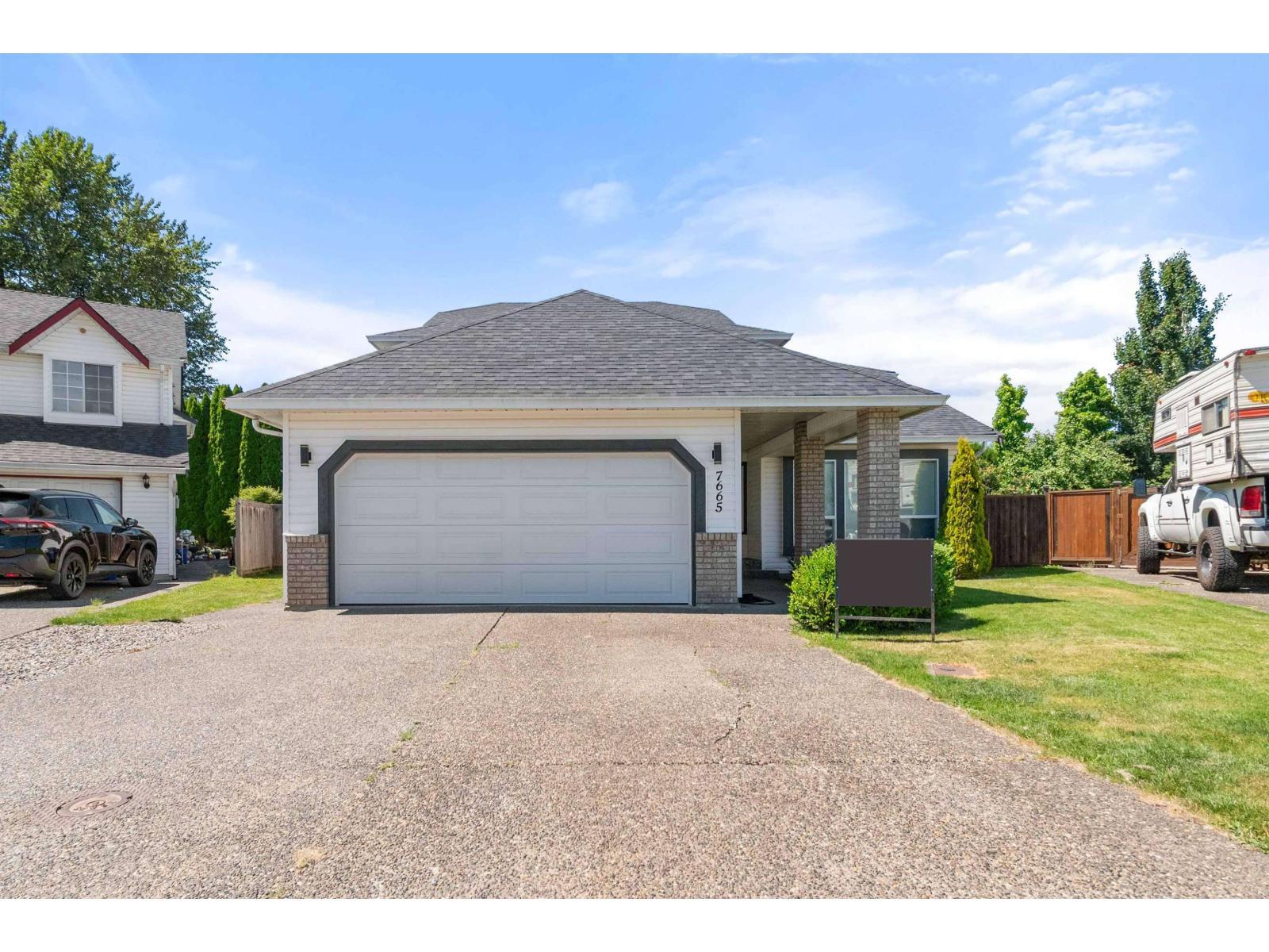 7665 Sapphire Drive, Chilliwack