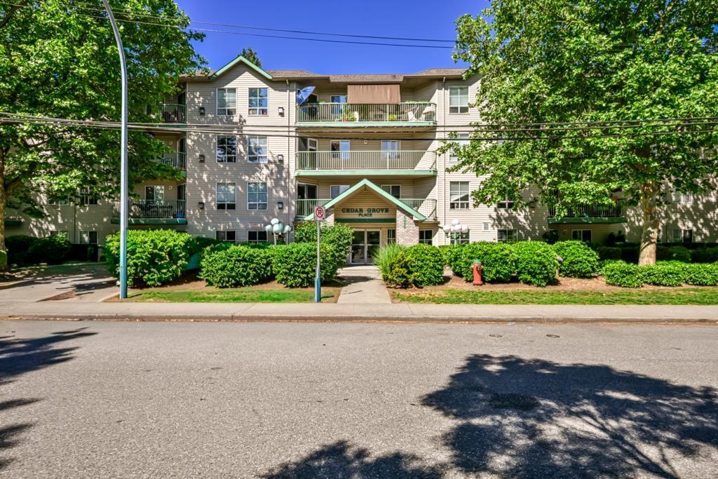 302 2435 Center Street, Abbotsford