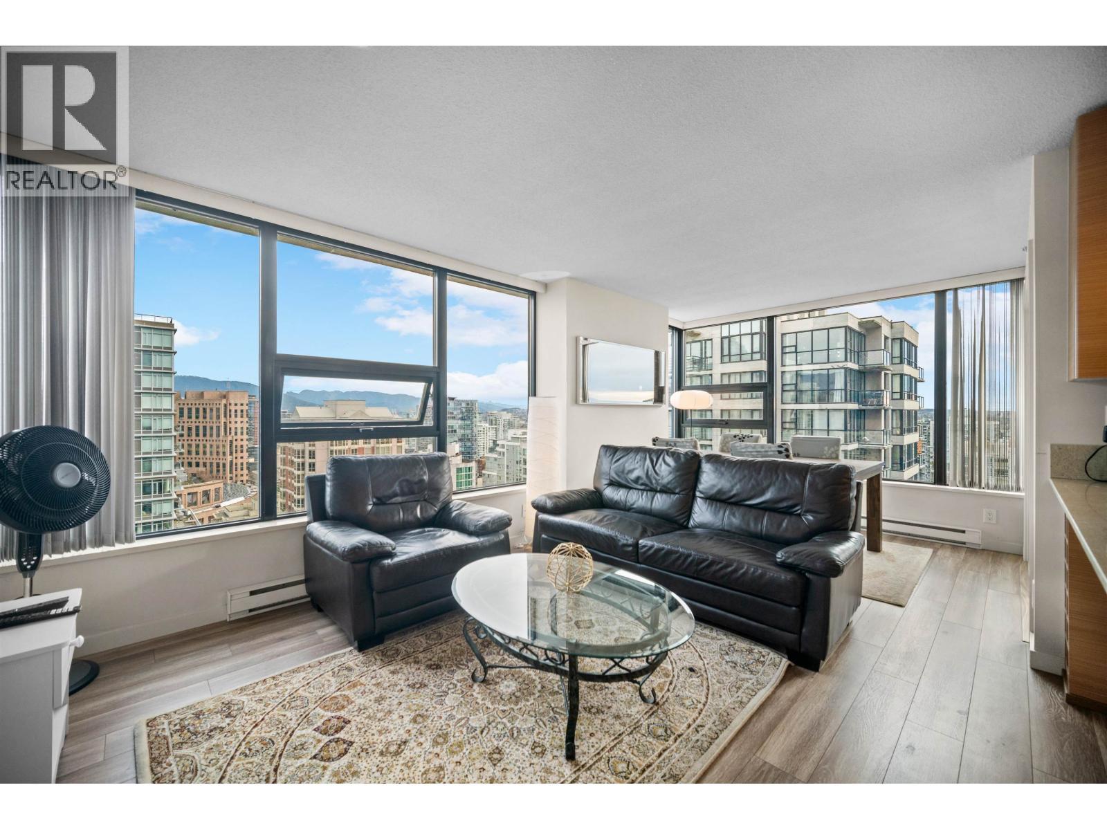 3104 928 Homer Street, Vancouver
