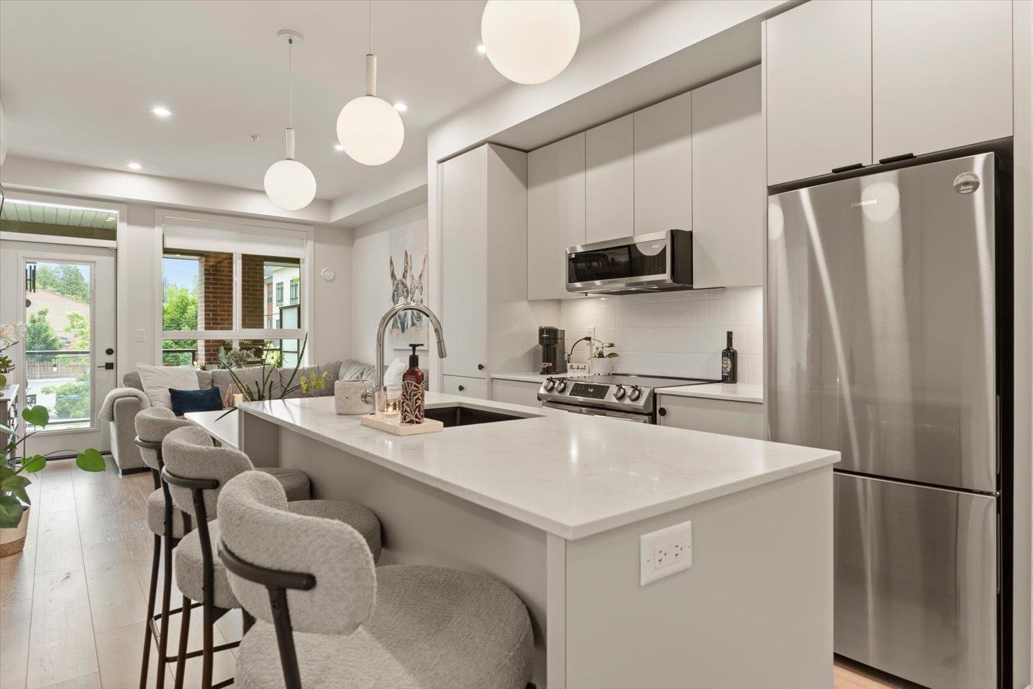211 45511 Campus Drive, Chilliwack