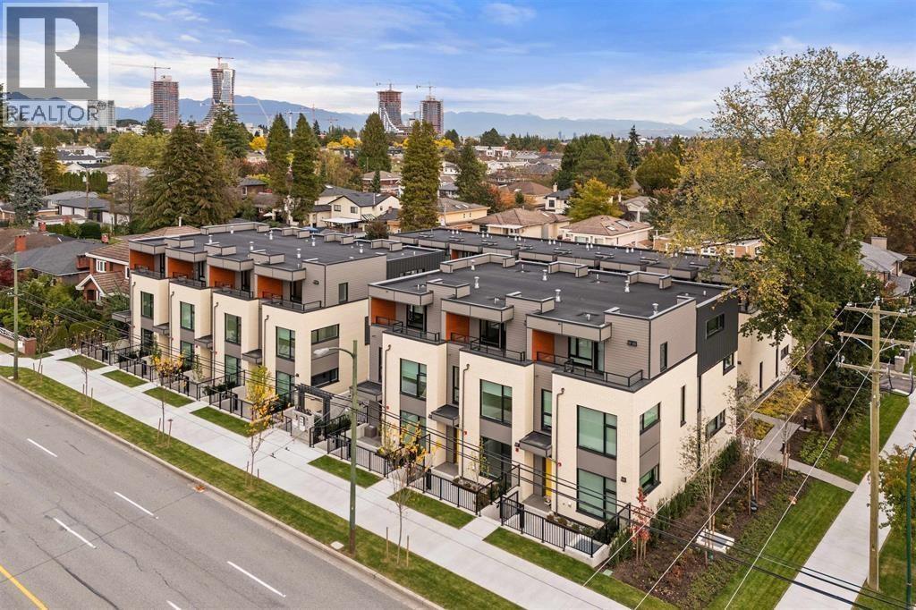 3 6768 Oak Street, Vancouver