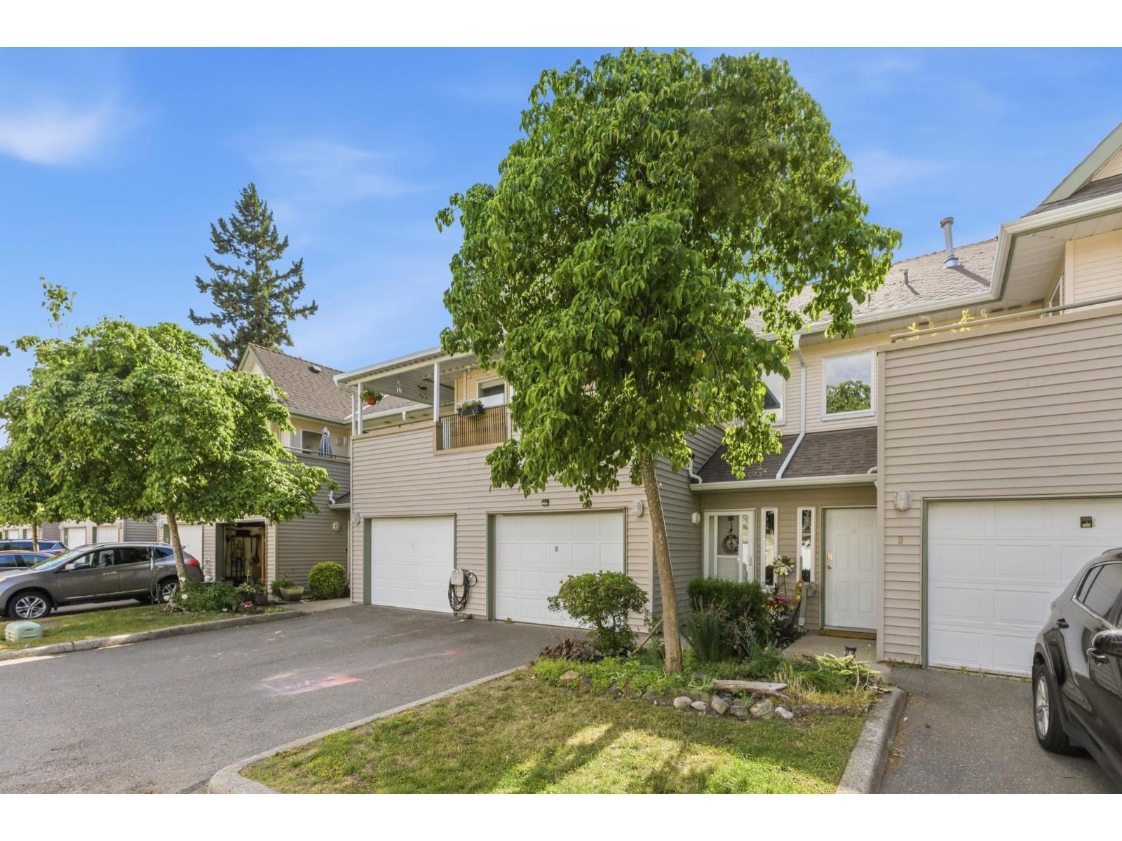 8 9470 Hazel Street, Chilliwack