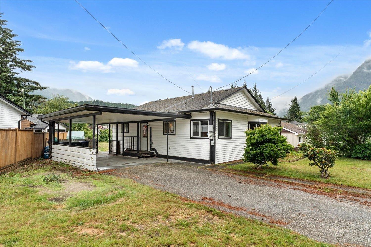 439 5TH Avenue, Hope