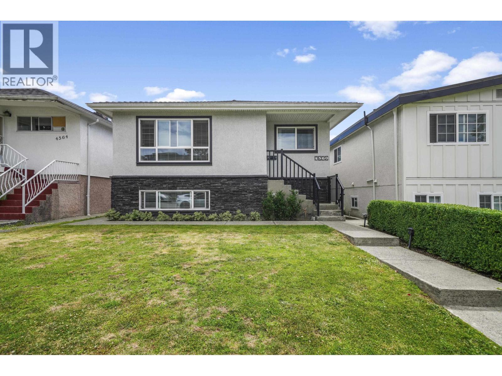4560 Pender Street, Burnaby
