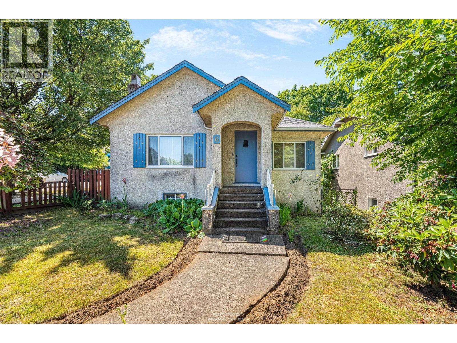 6 W King Edward Avenue, Vancouver