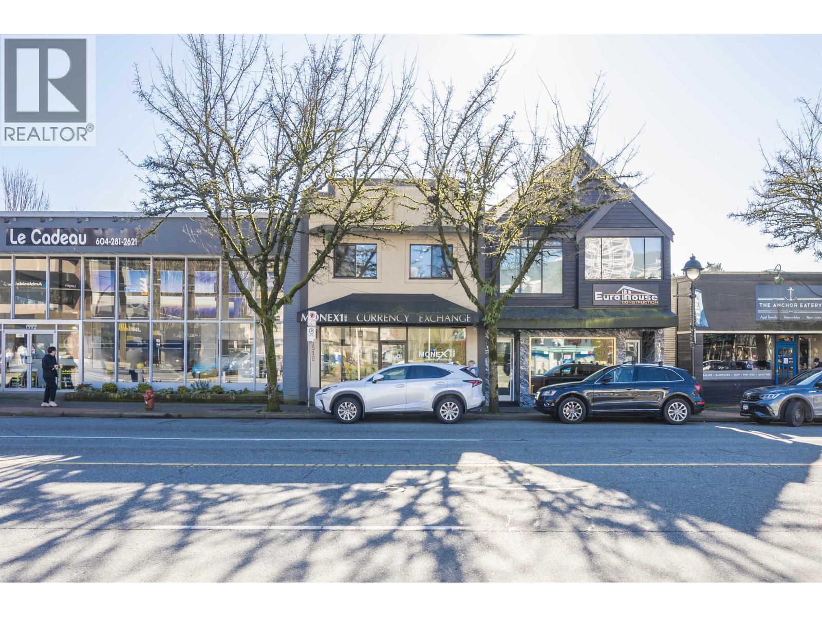1512 Marine Drive, West Vancouver