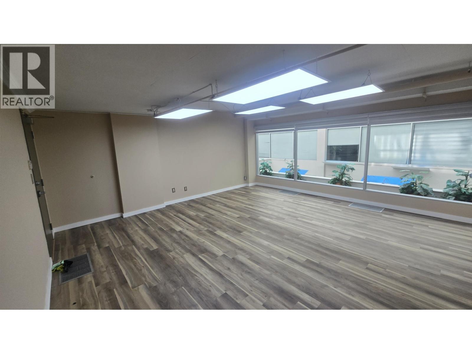 243 515 W Pender Street, Vancouver