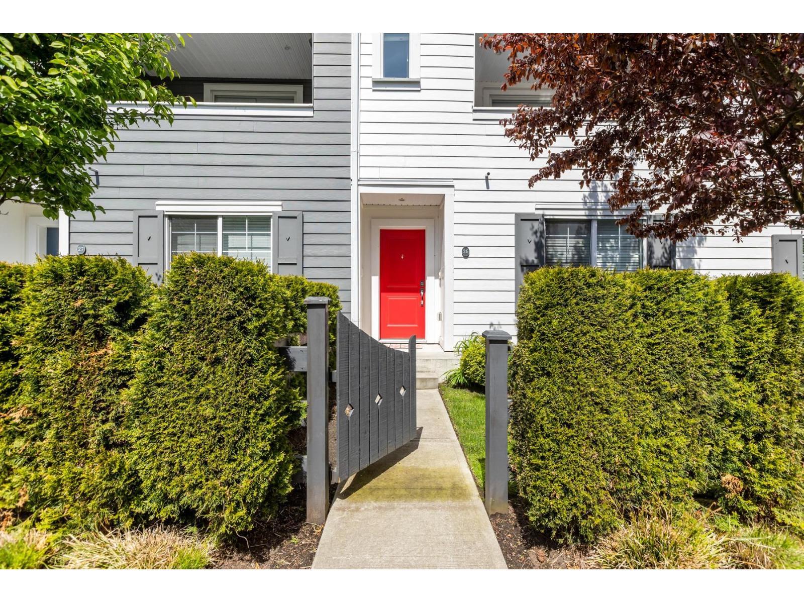 26 16337 15 Avenue, Surrey