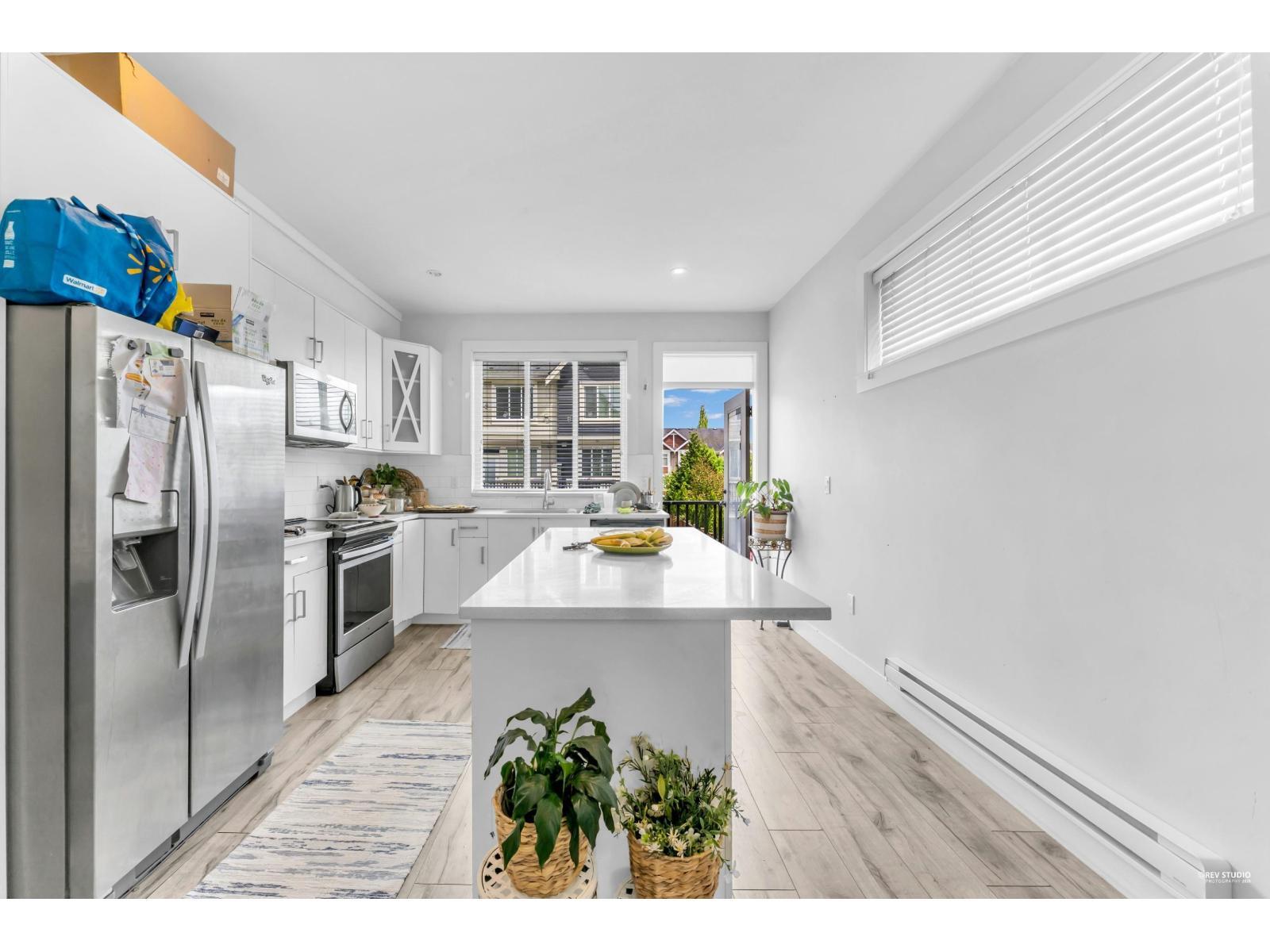 11 8699 158 Street, Surrey