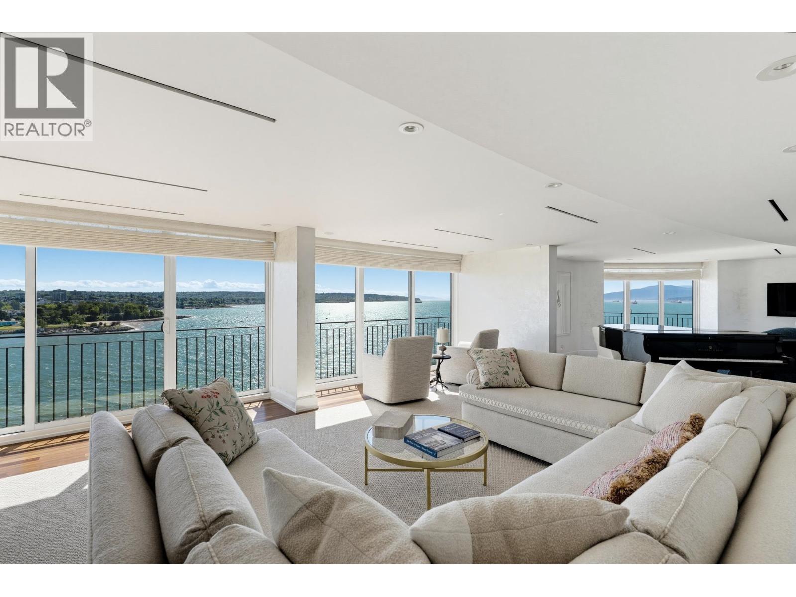 1301 1575 Beach Avenue, Vancouver