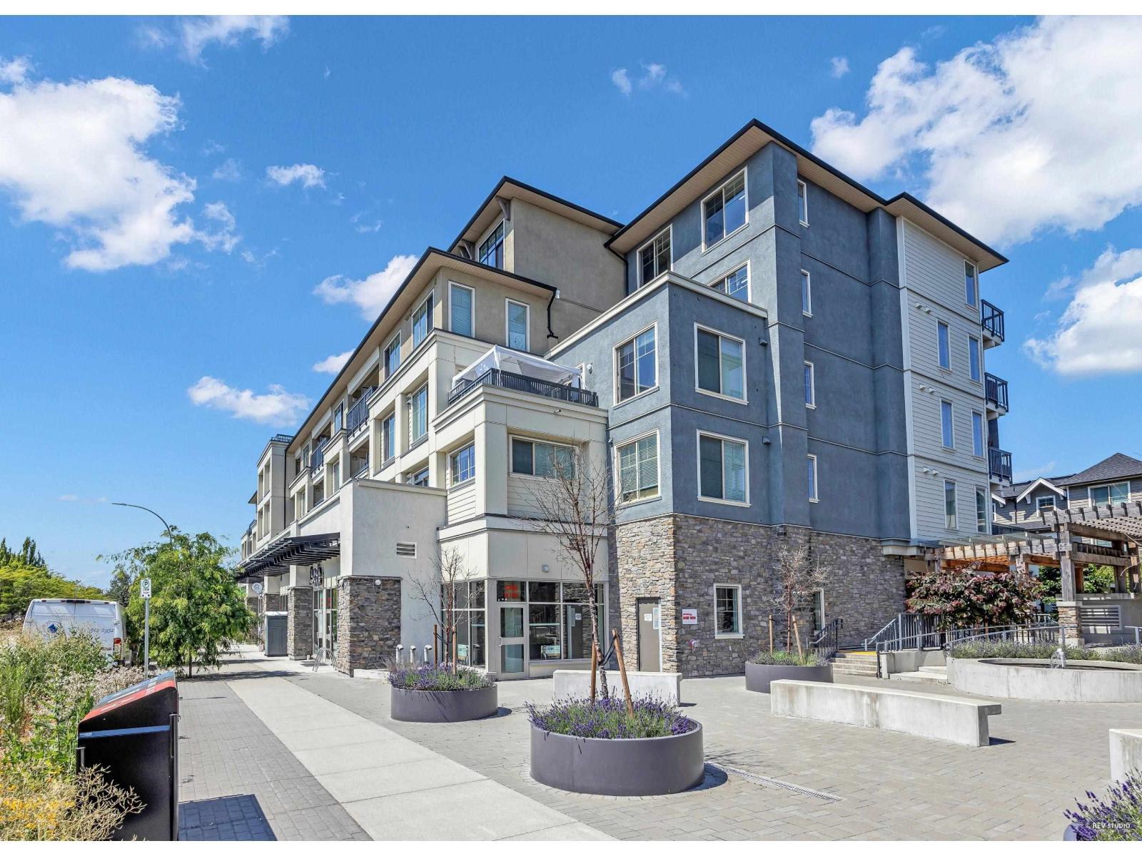 A303 20487 65 Avenue, Langley