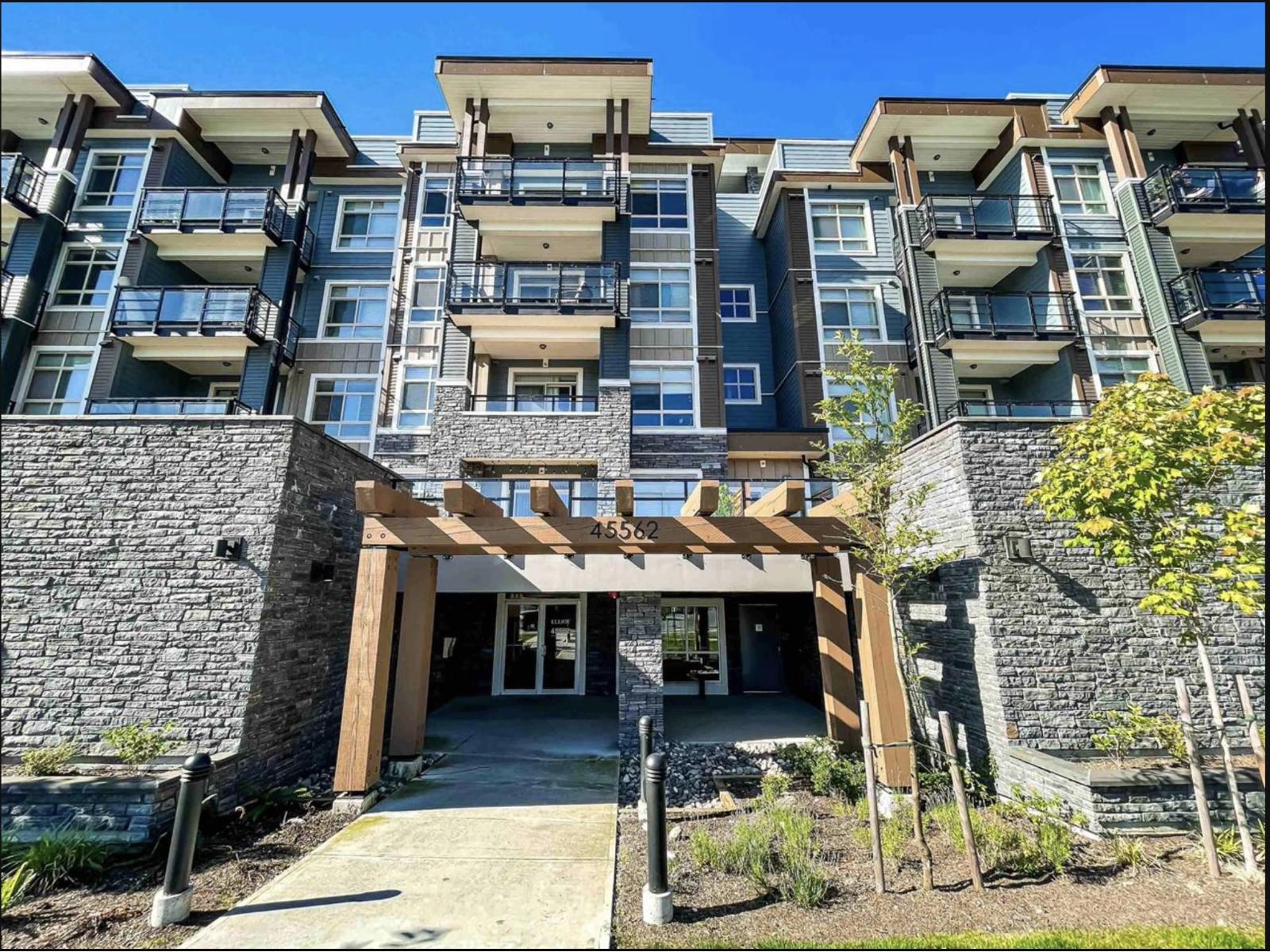 403 45562 Airport Road, Chilliwack