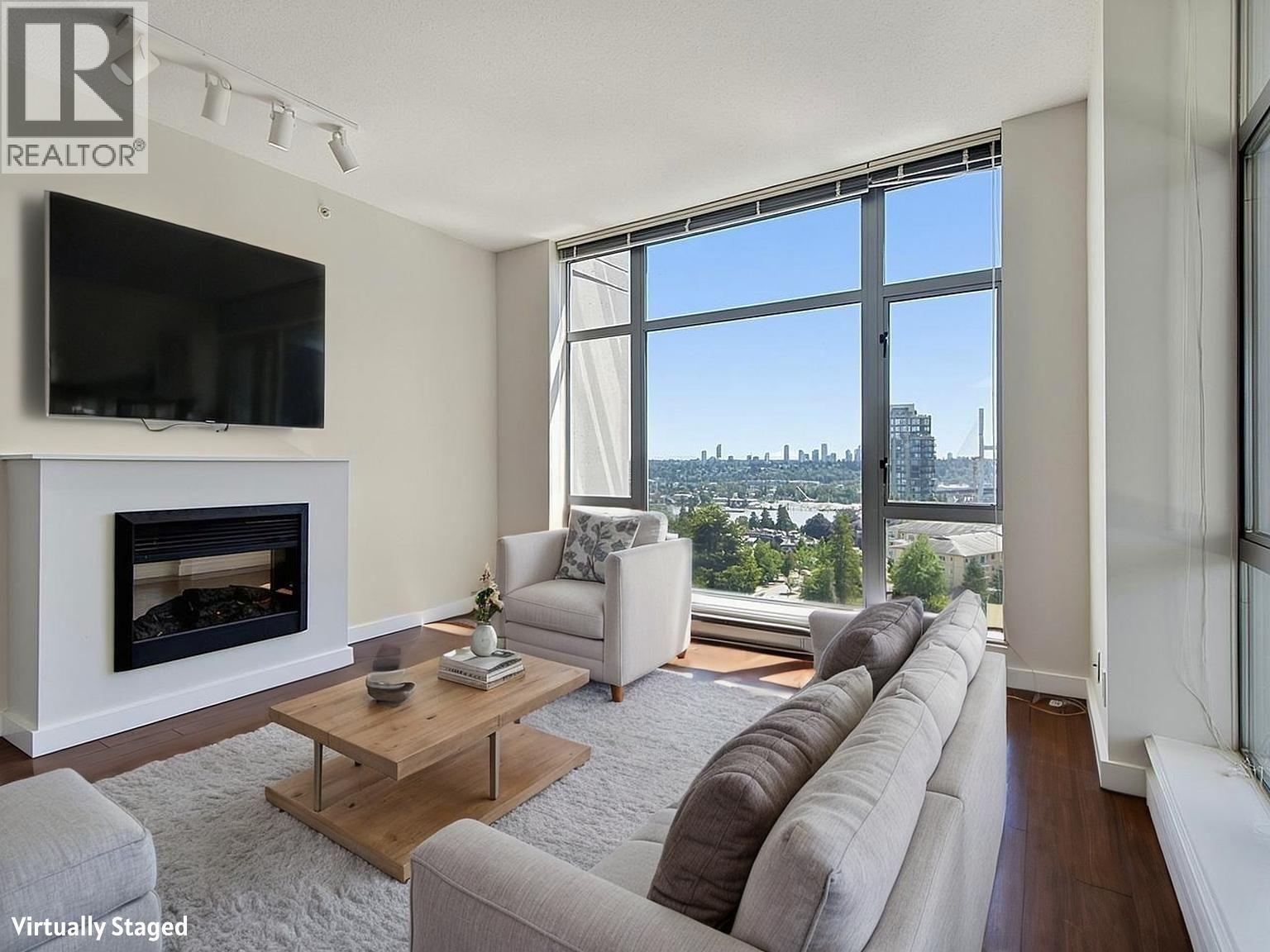1006 280 Ross Drive, New Westminster