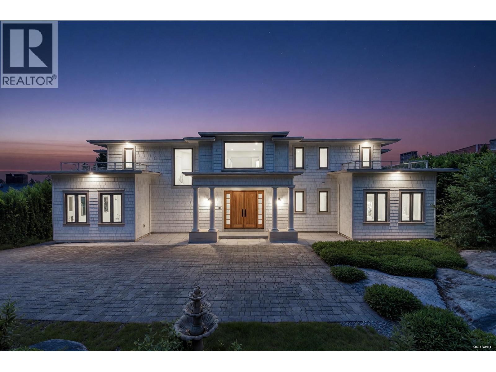 950 Greenwood Road, West Vancouver