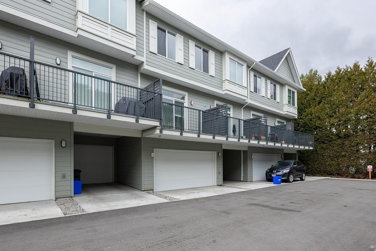 4 13629 81A Avenue, Surrey