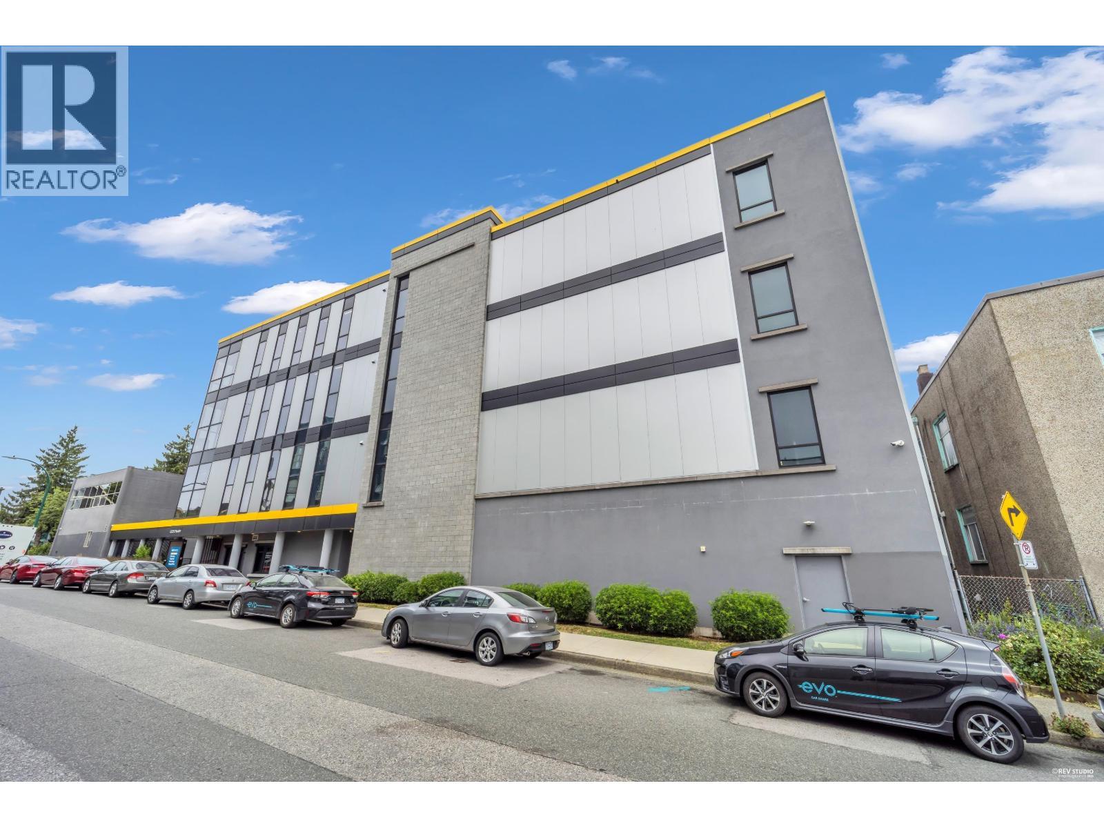 1223 E Pender Street, Vancouver