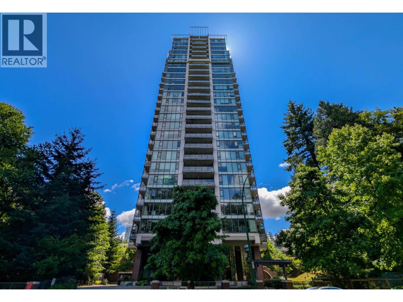 1707 7088 18TH Avenue, Burnaby