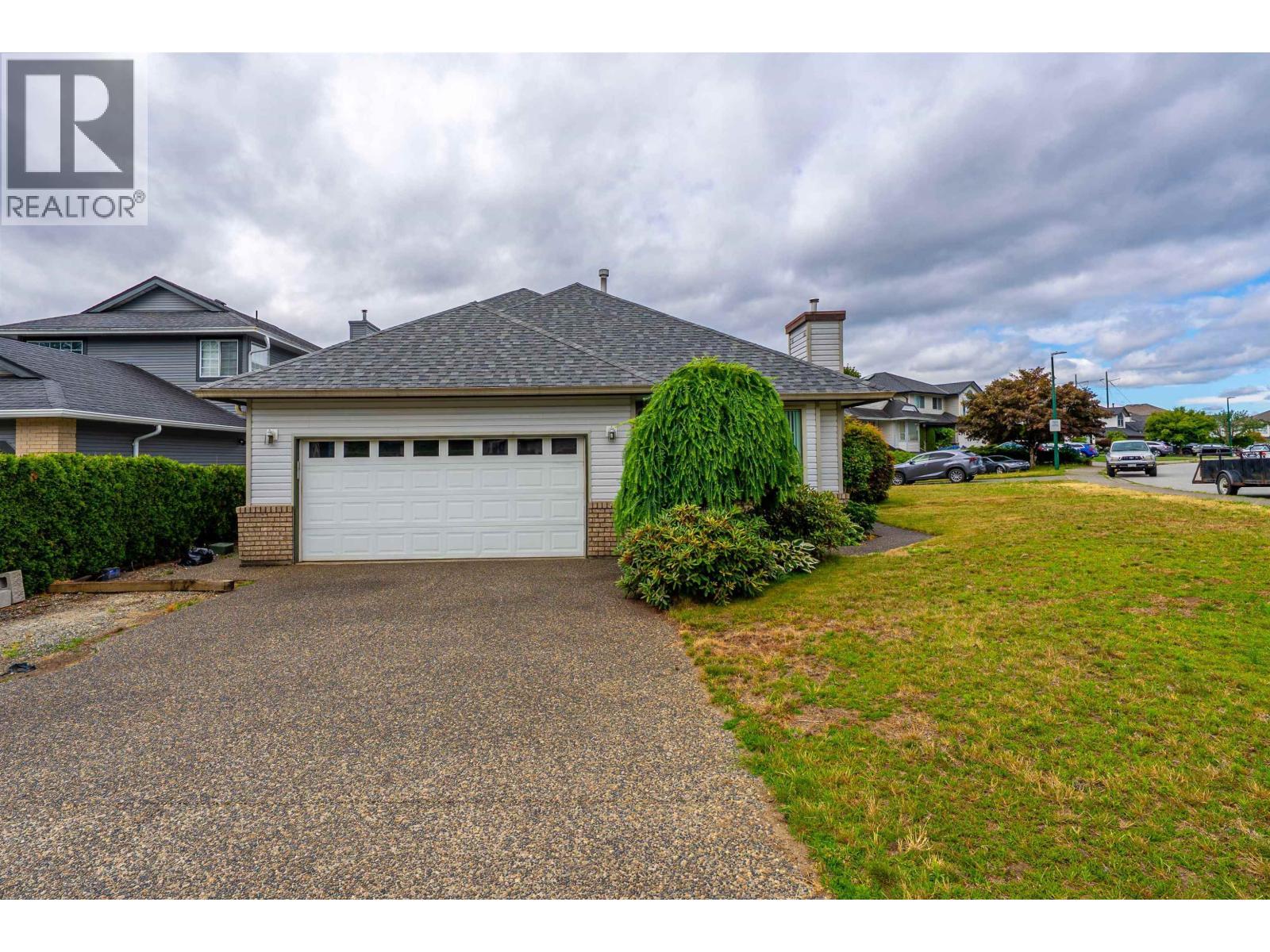 1372 Oxford Street, Coquitlam