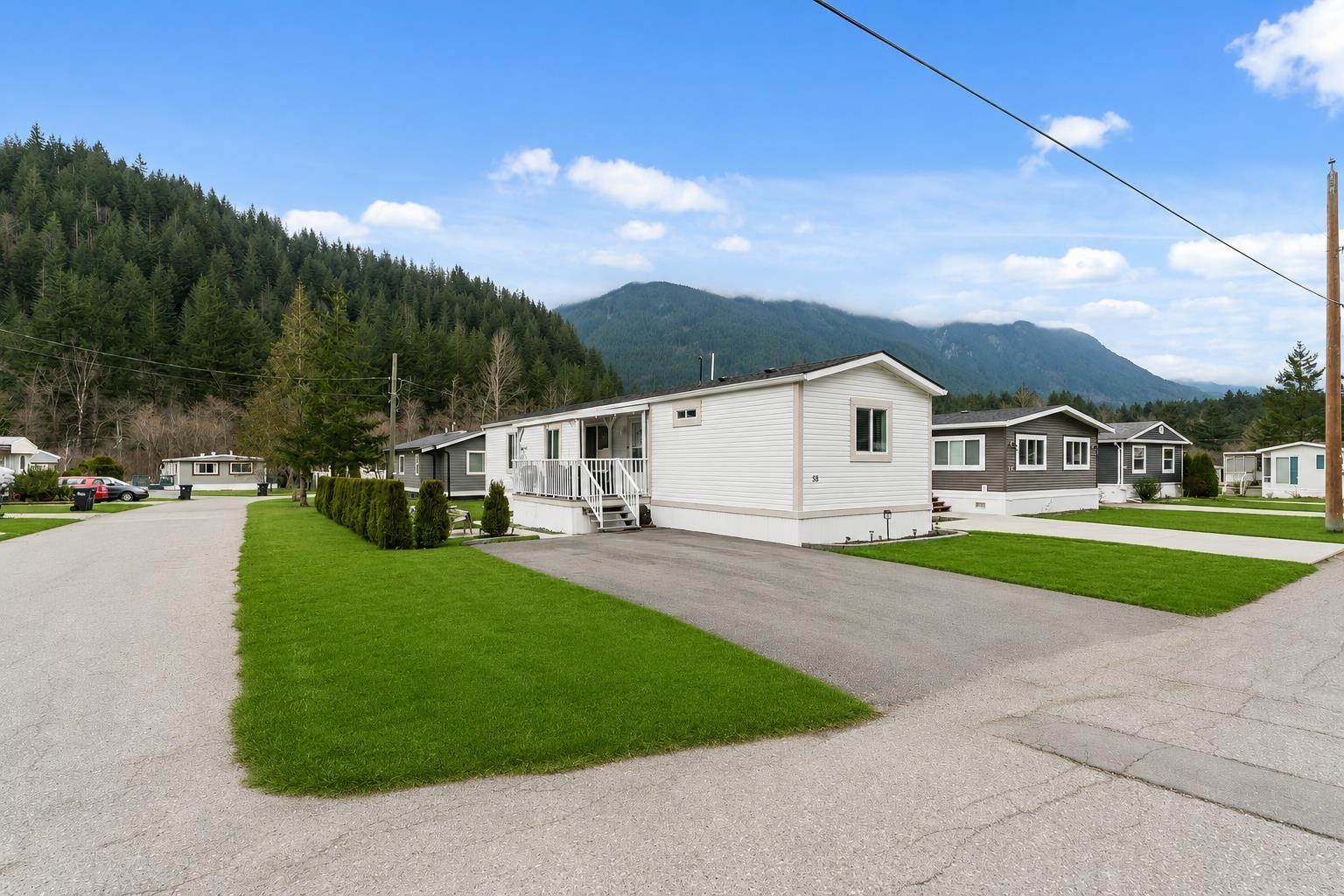 58 65367 Kawkawa Lake Road, Hope