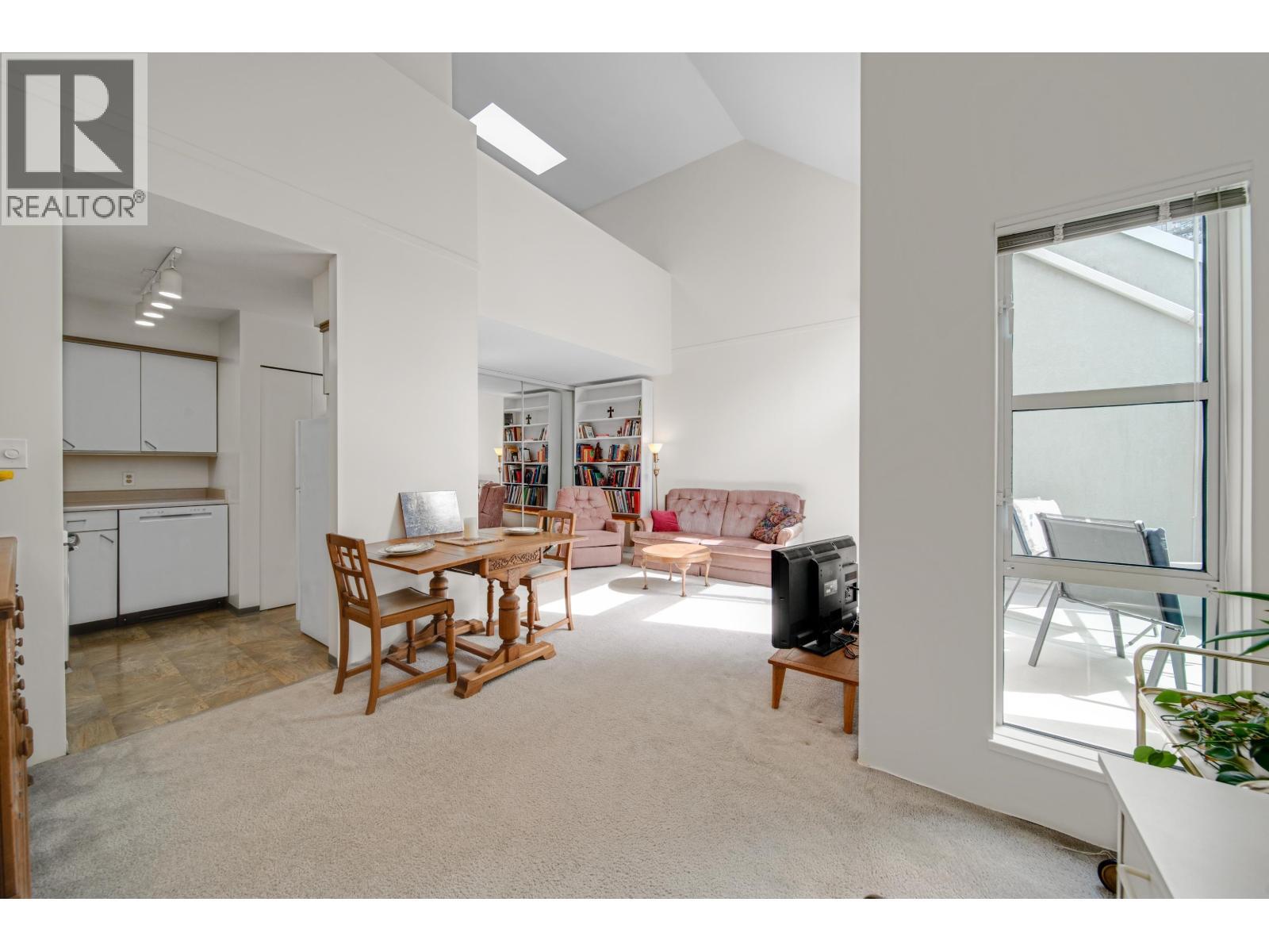 315 1510 Nelson Street, Vancouver