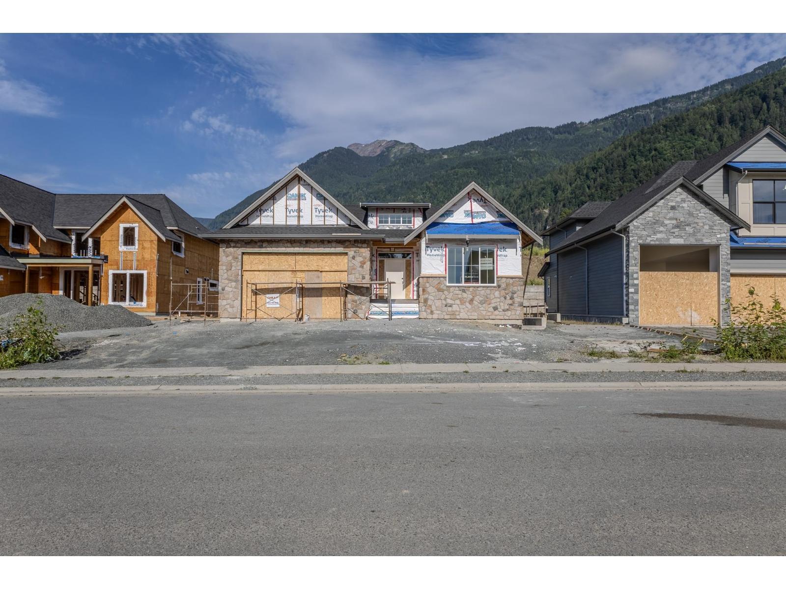 10022 Trillium Way, Rosedale