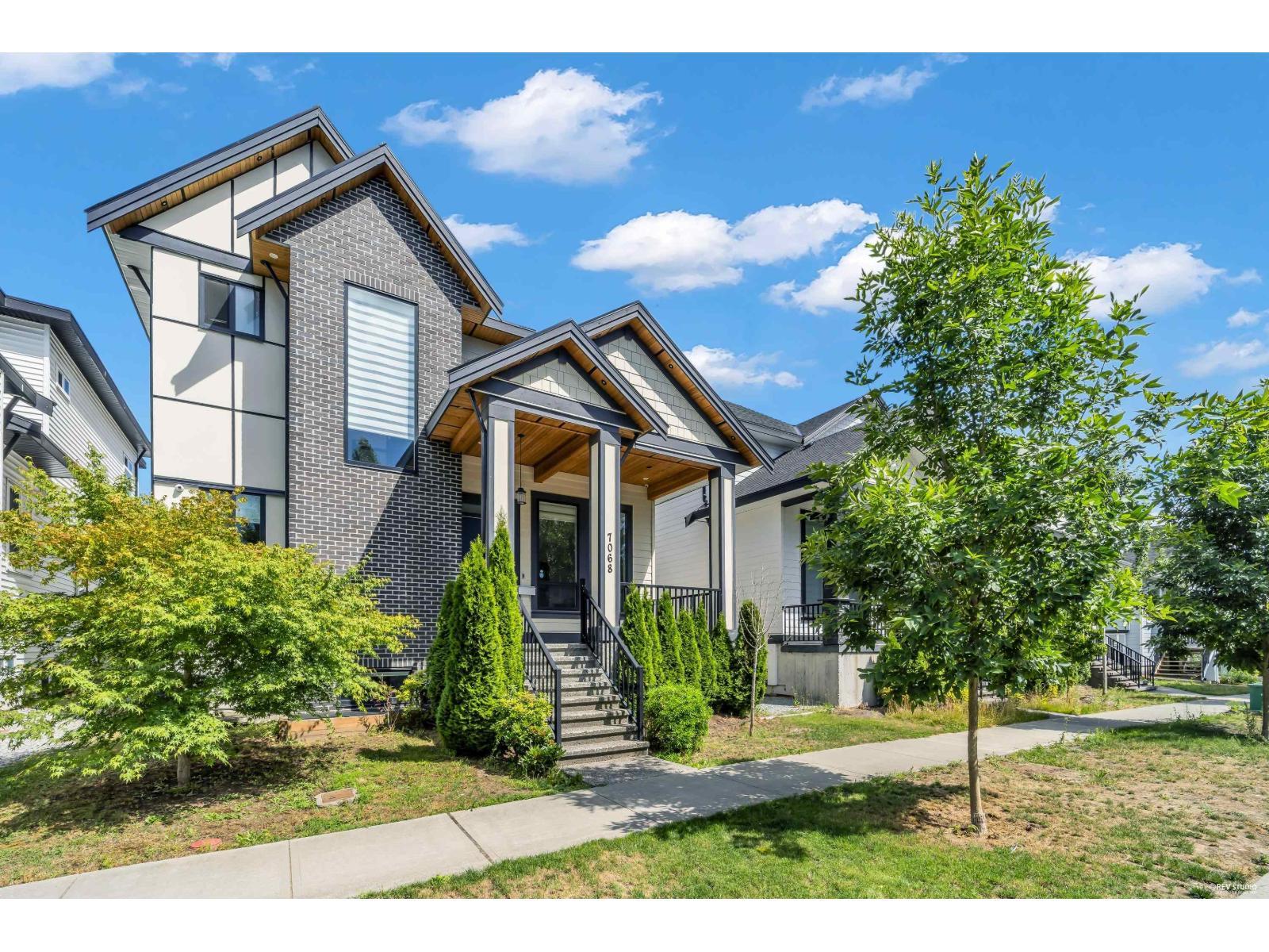 7068 194 Street, Surrey