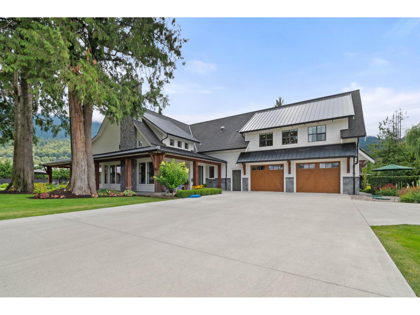 9586 Mcmillan Road, Rosedale
