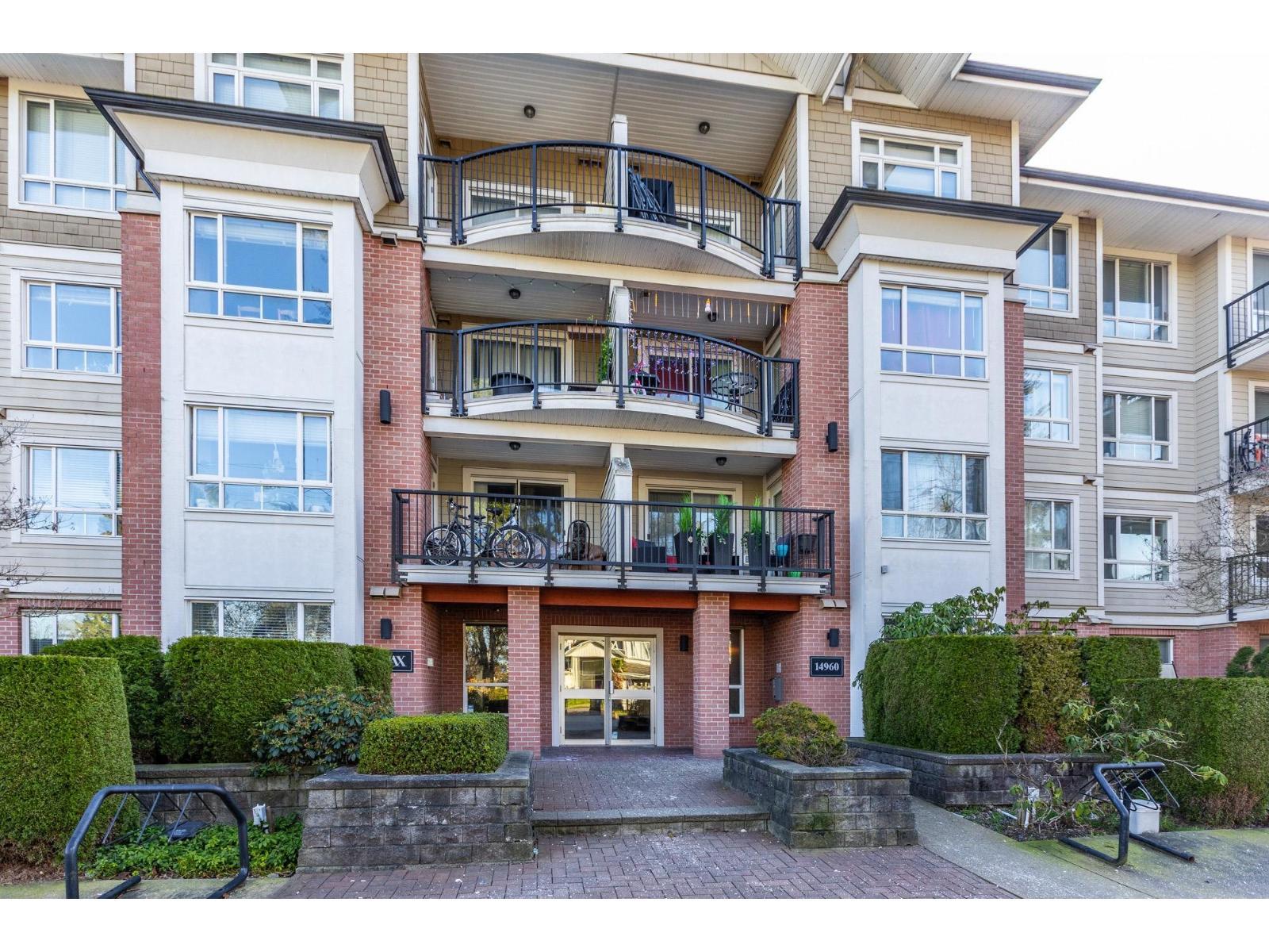 202 14960 102A Avenue, Surrey
