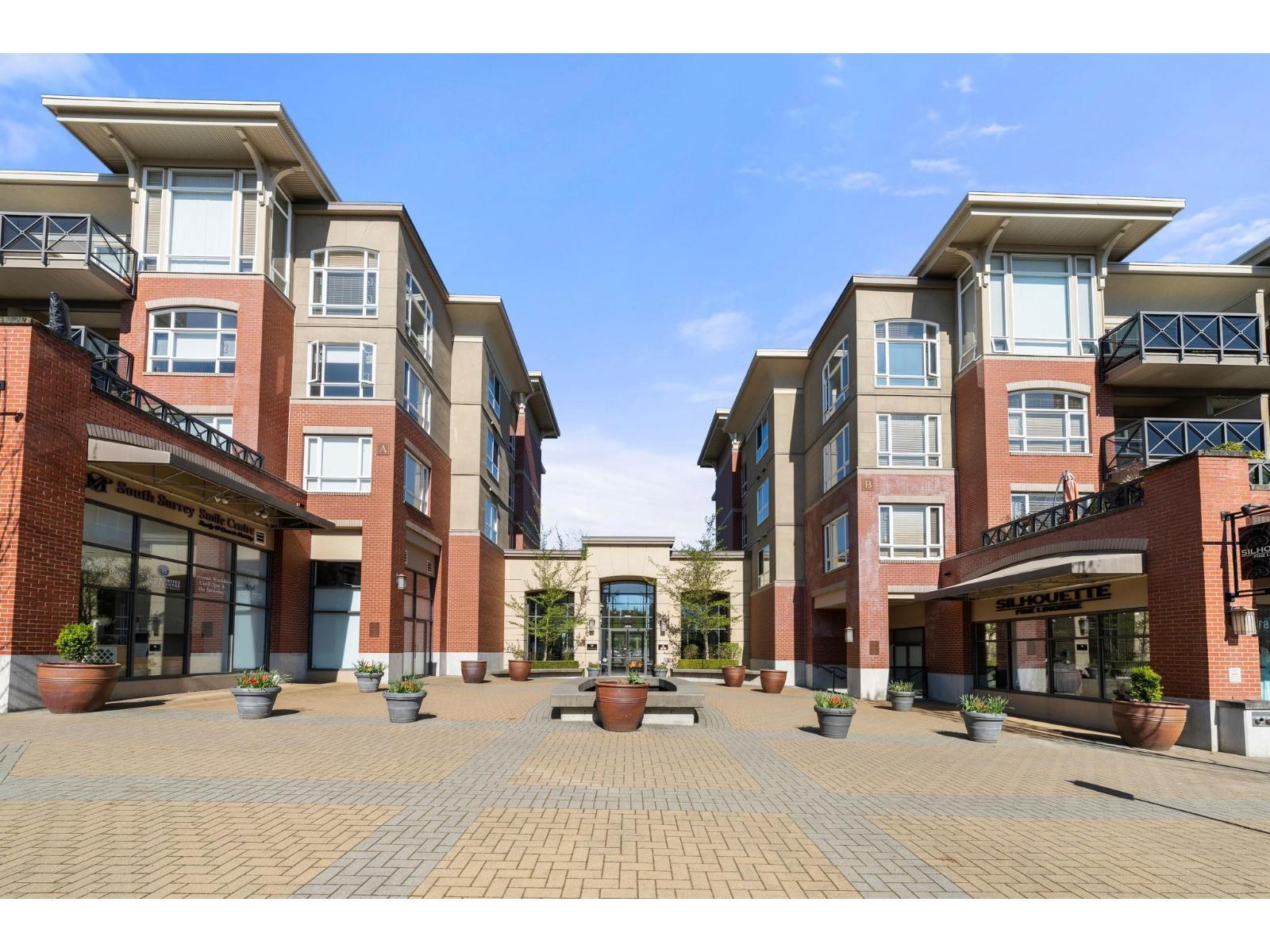 203 2970 King George Boulevard, Surrey