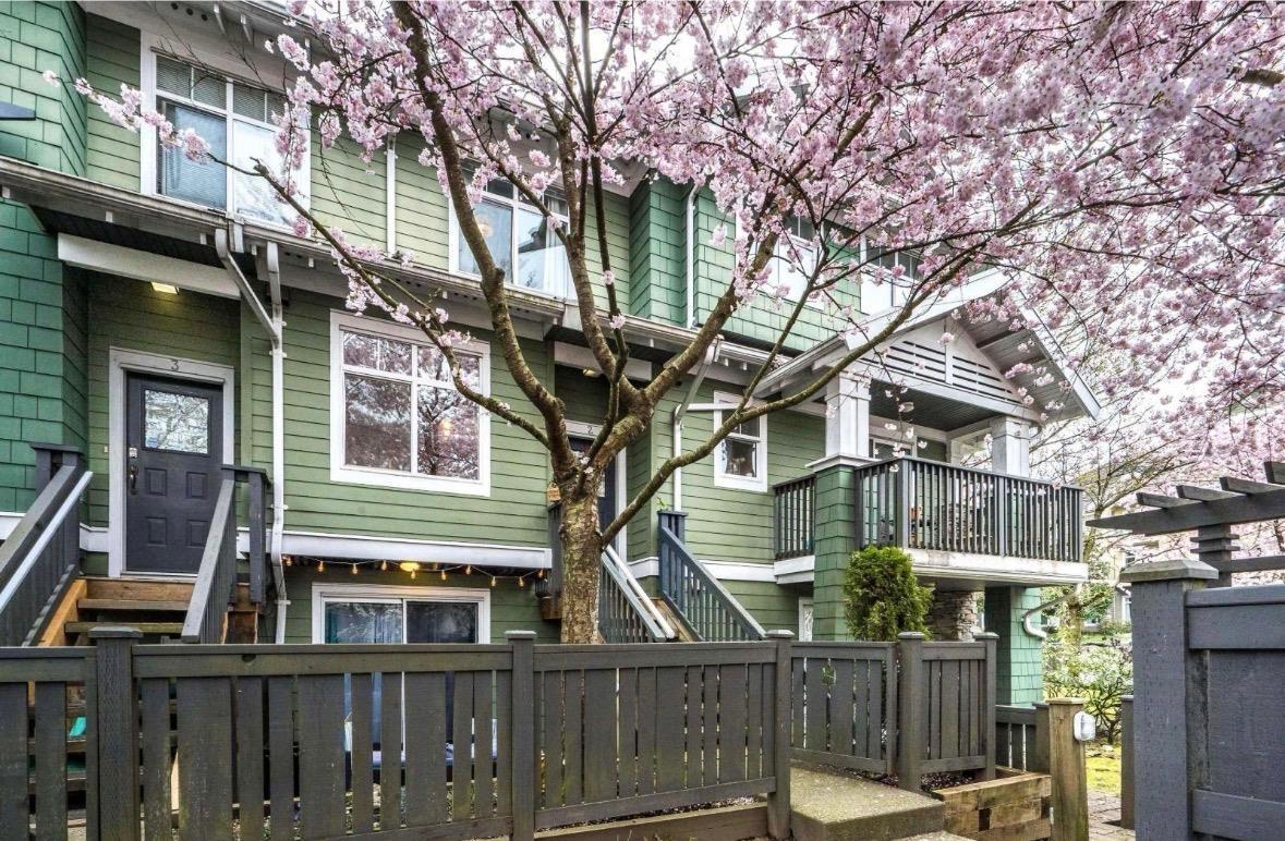 2 15233 34 Avenue, Surrey