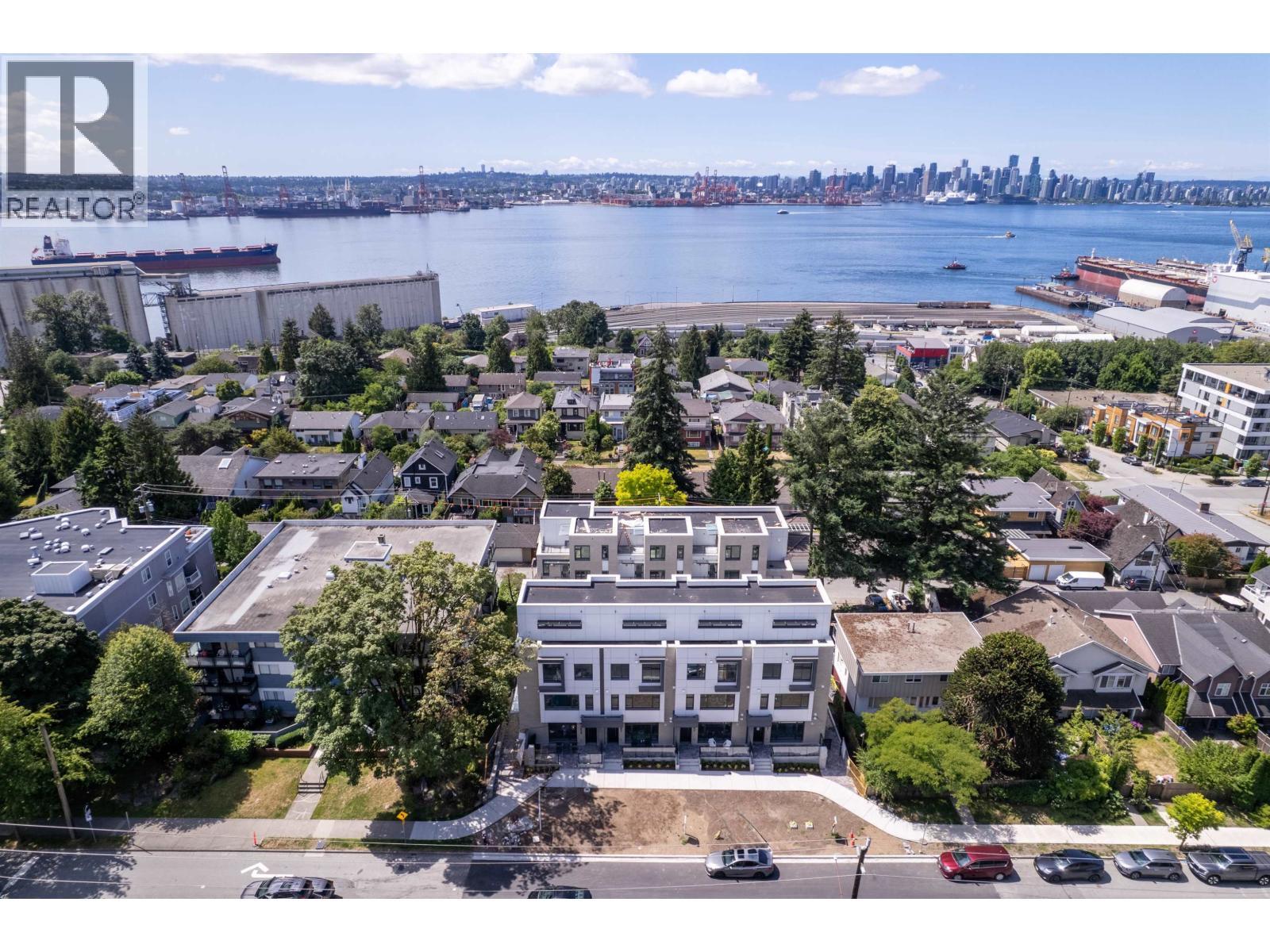 103 103A-433 E 3RD Street, North Vancouver