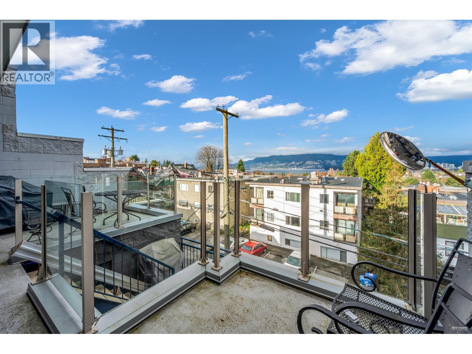 101, Vancouver