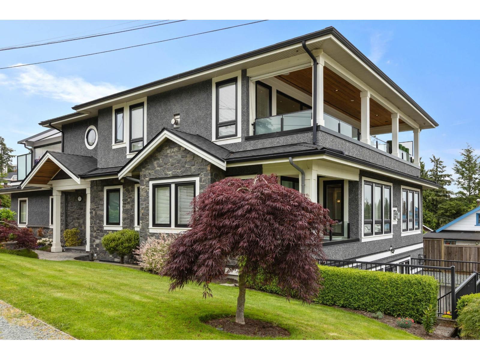 932 Ash Street, White Rock