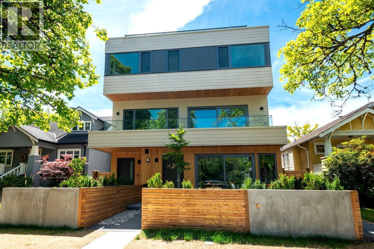 1 3120 W 11TH Avenue, Vancouver