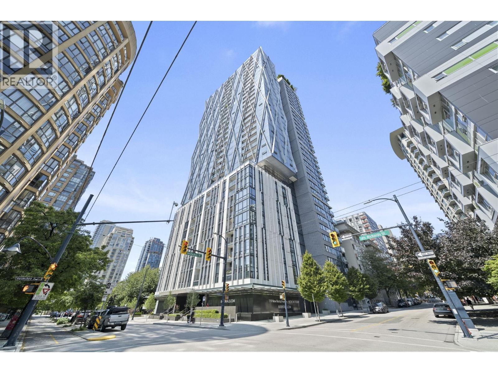 1903 1111 Richards Street, Vancouver