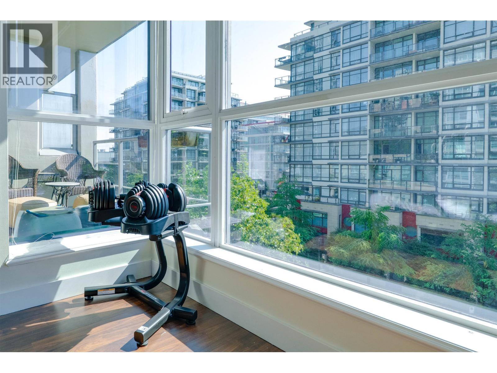 508 168 East Esplanade, North Vancouver