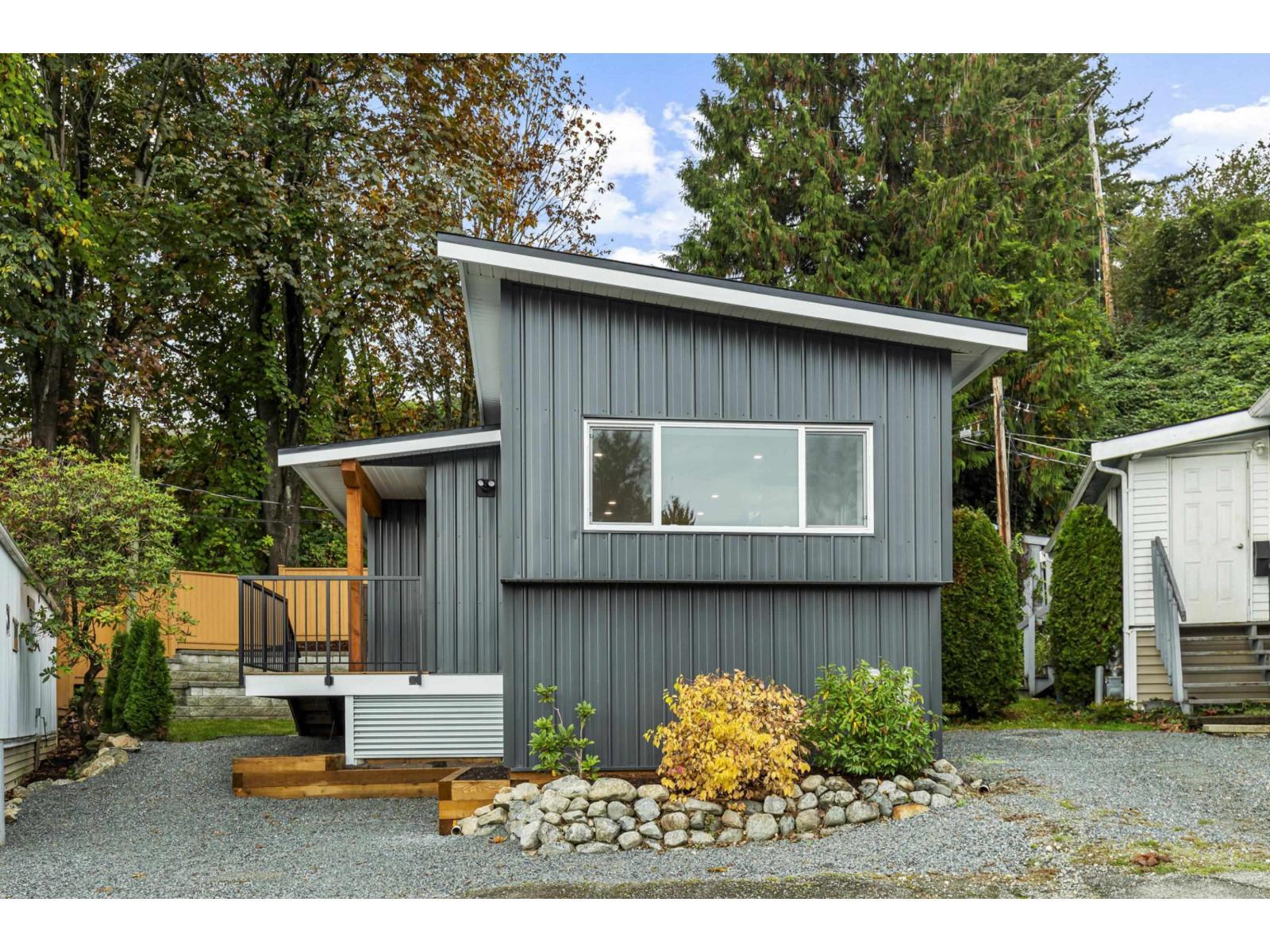 10 34519 Lougheed Highway, Mission