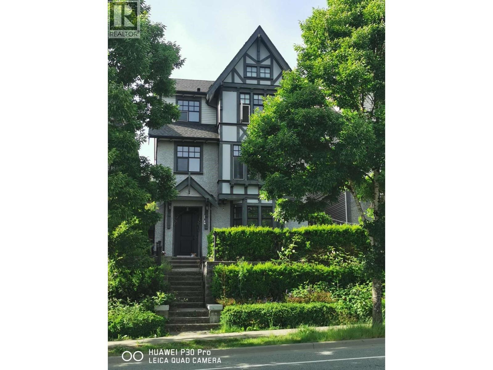 3497 David Avenue, Coquitlam