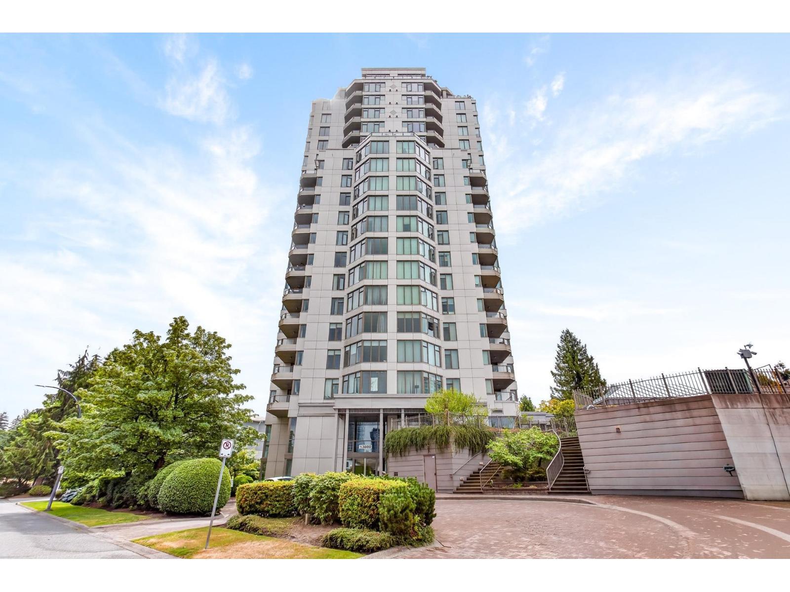 1904 13880 101 Avenue, Surrey