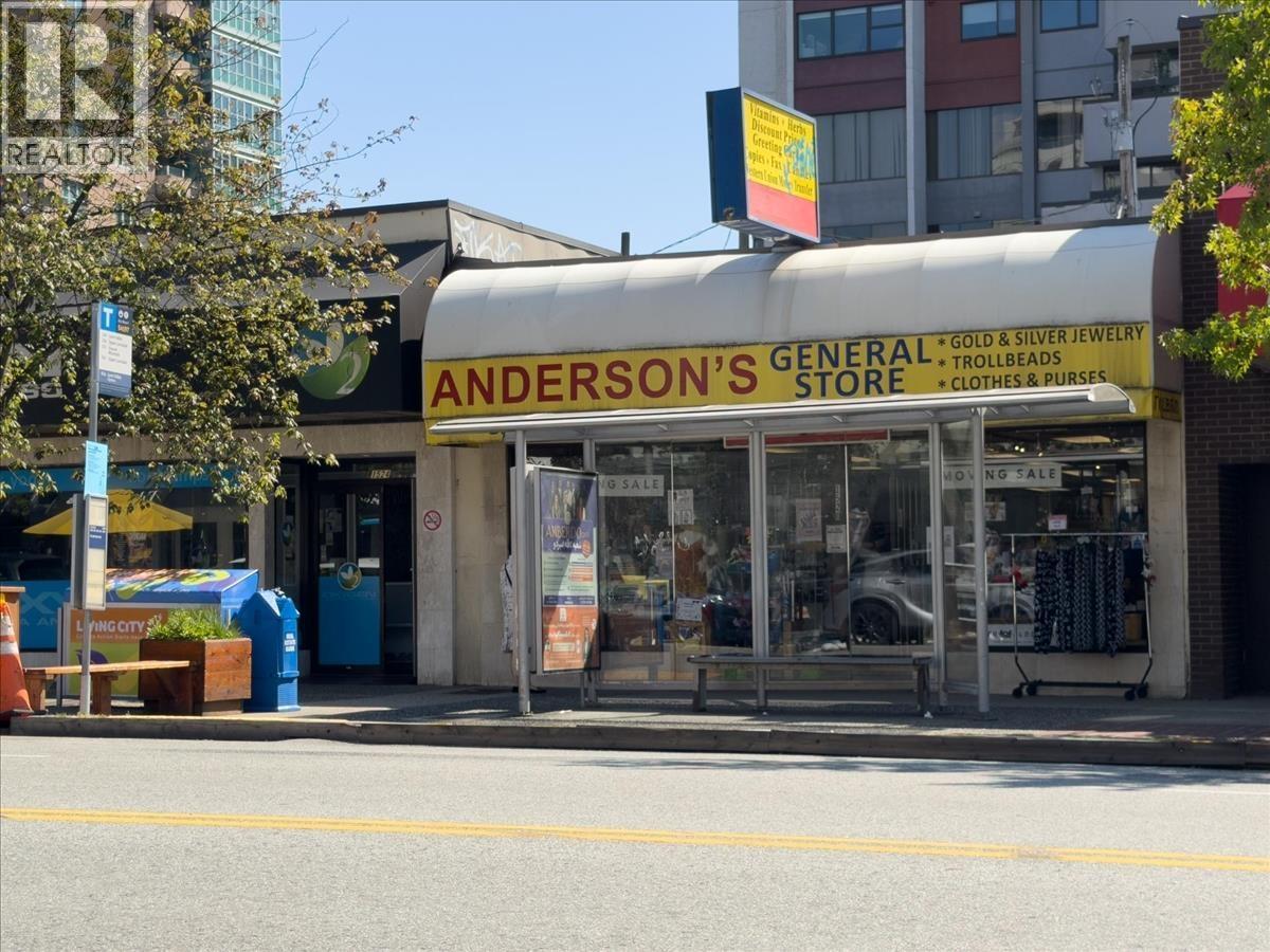 1520 Lonsdale Avenue, North Vancouver
