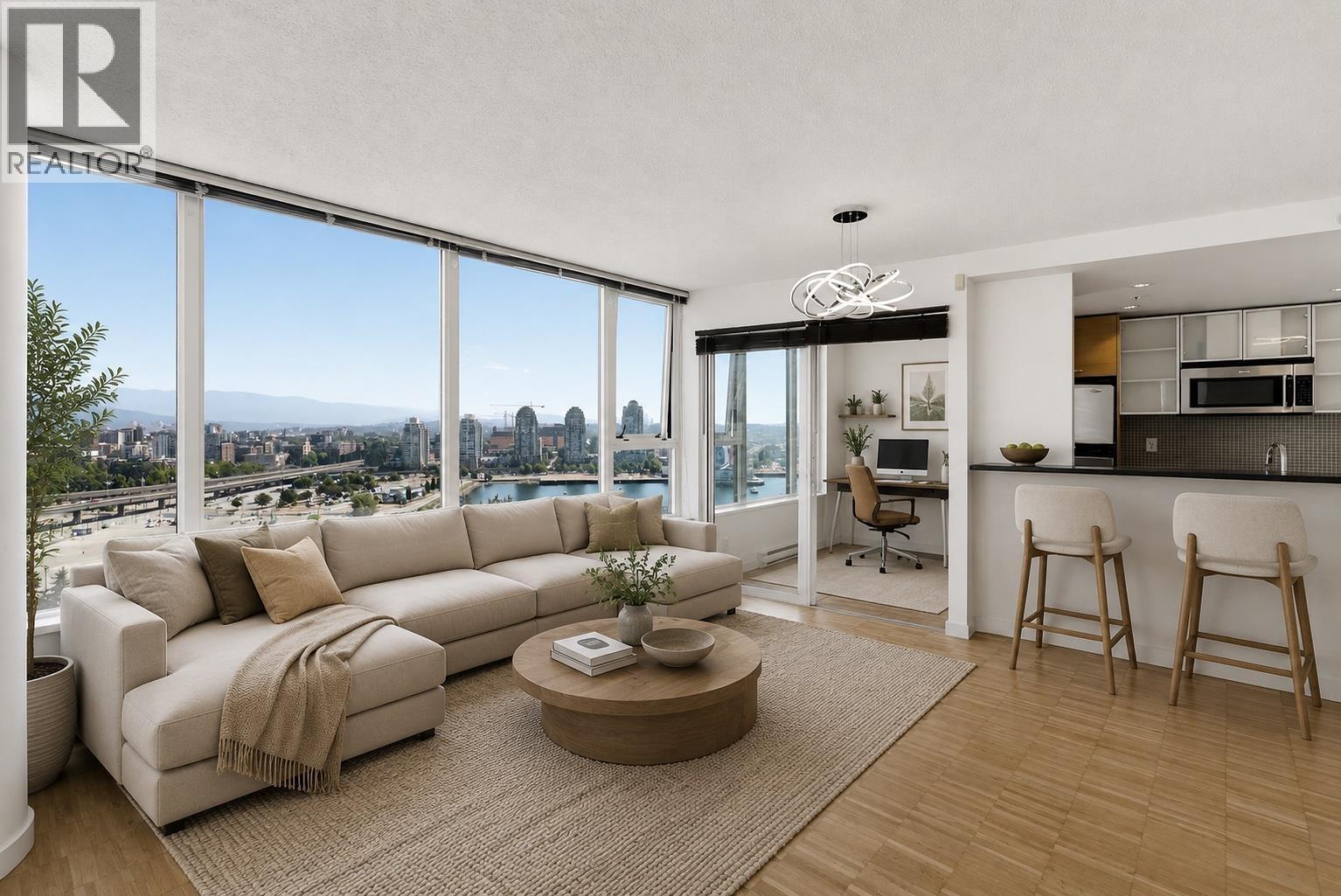 2508 33 Smithe Street, Vancouver