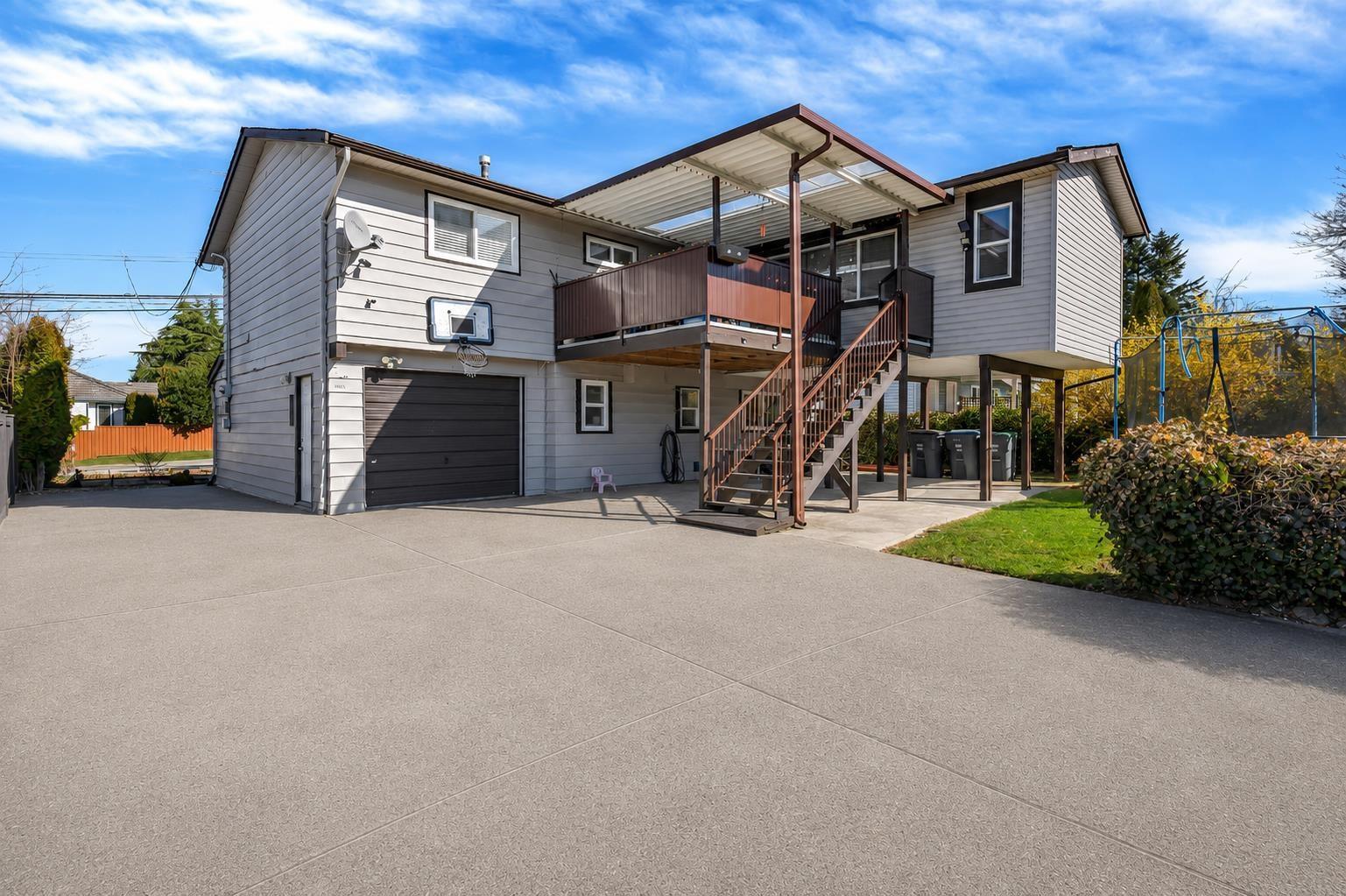 18240 64 Avenue, Surrey