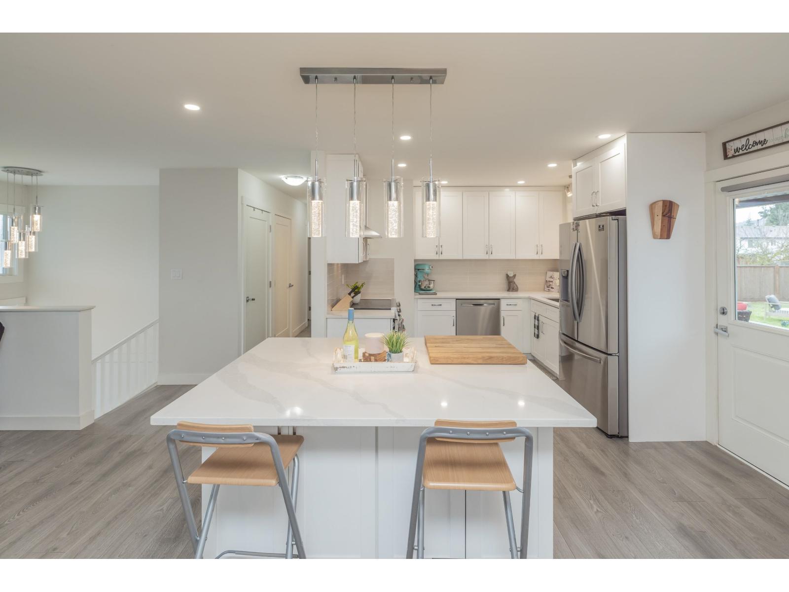 32073 Westview Avenue, Mission