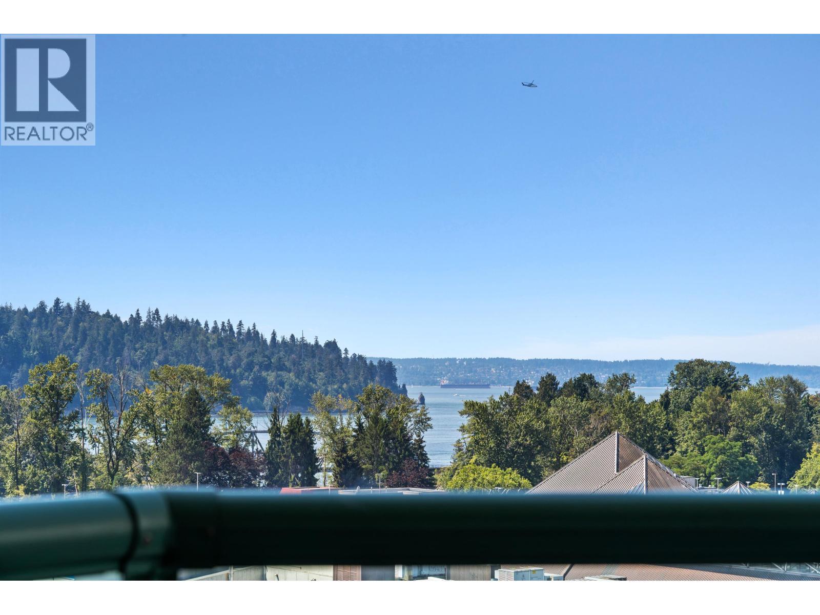 12D 328 Taylor Way, West Vancouver