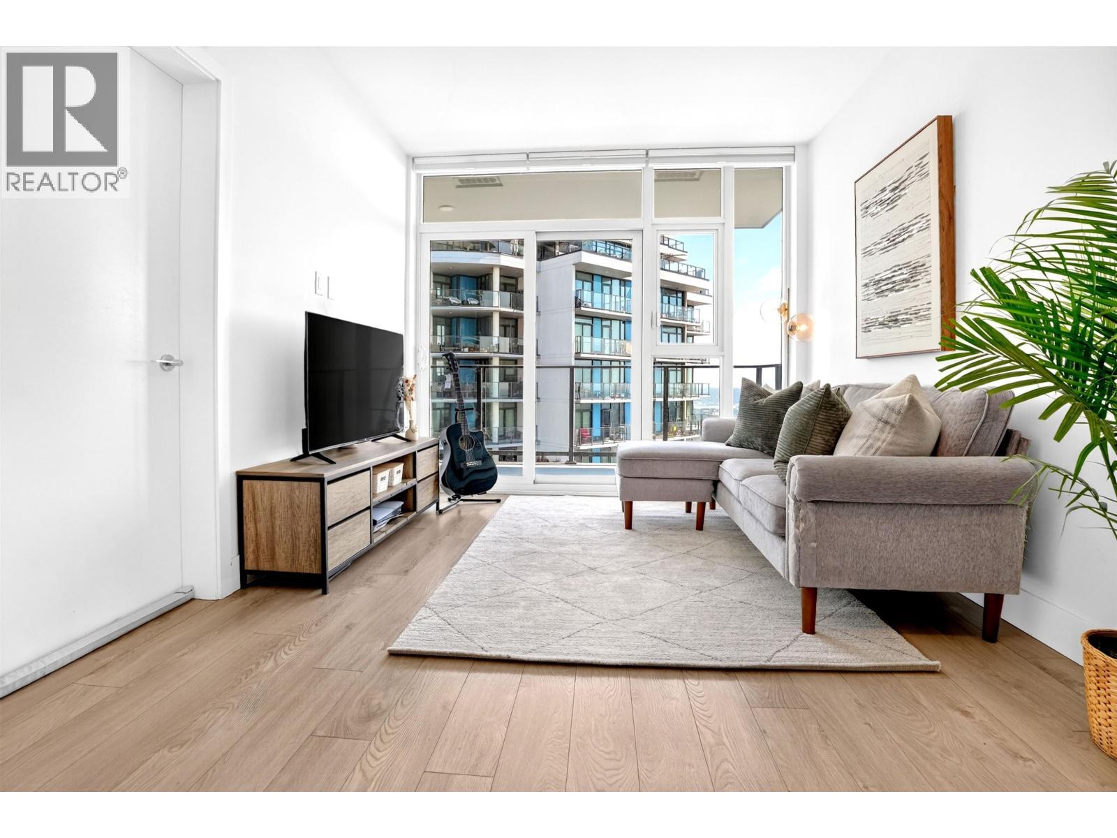 2906 7358 Edmonds Street, Burnaby