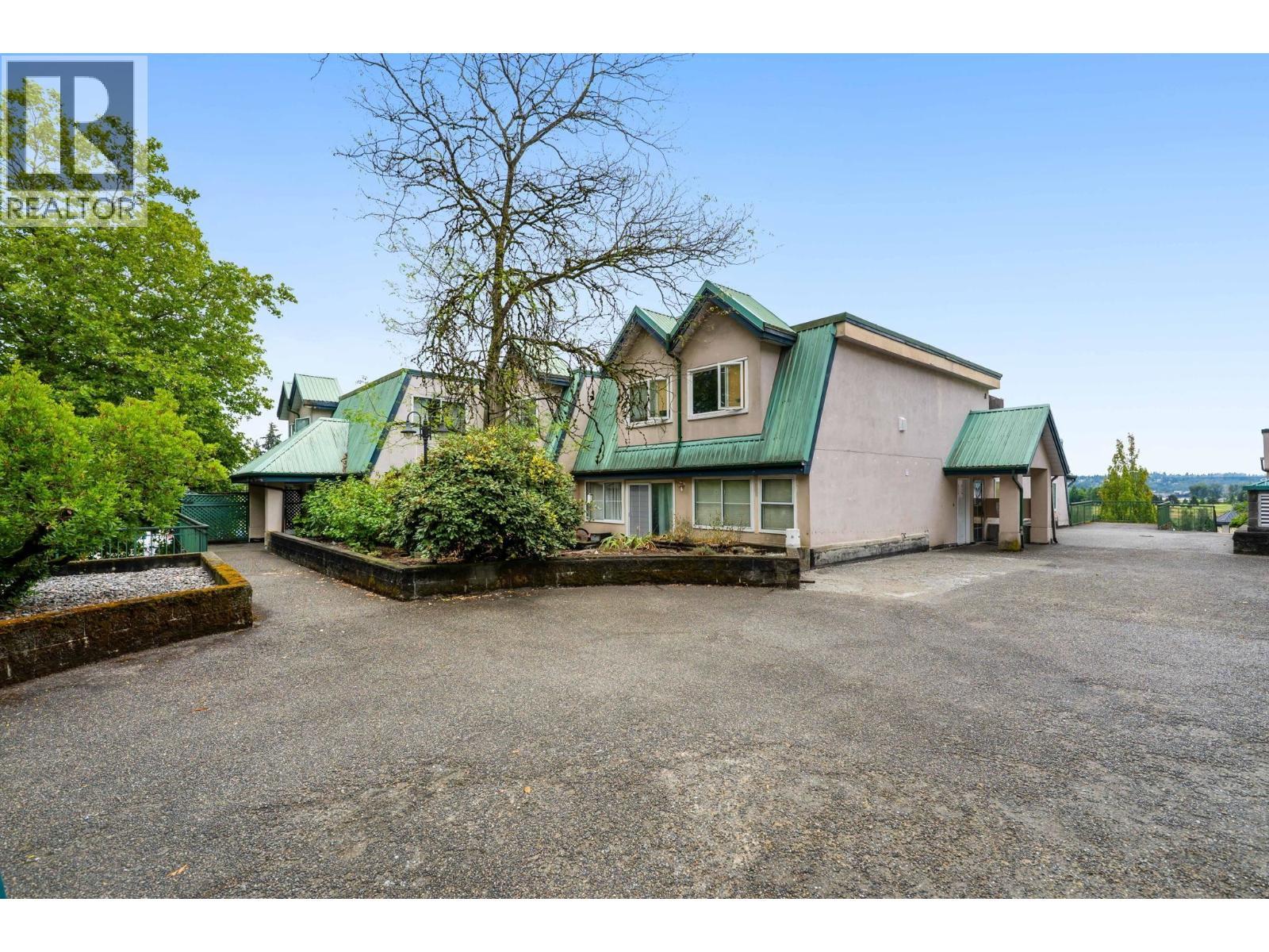 114 918 Roderick Avenue, Coquitlam