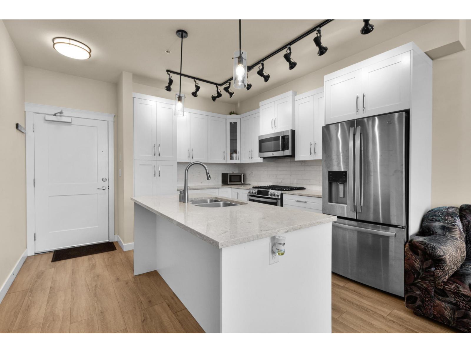 612 11077 Ravine Road, Surrey