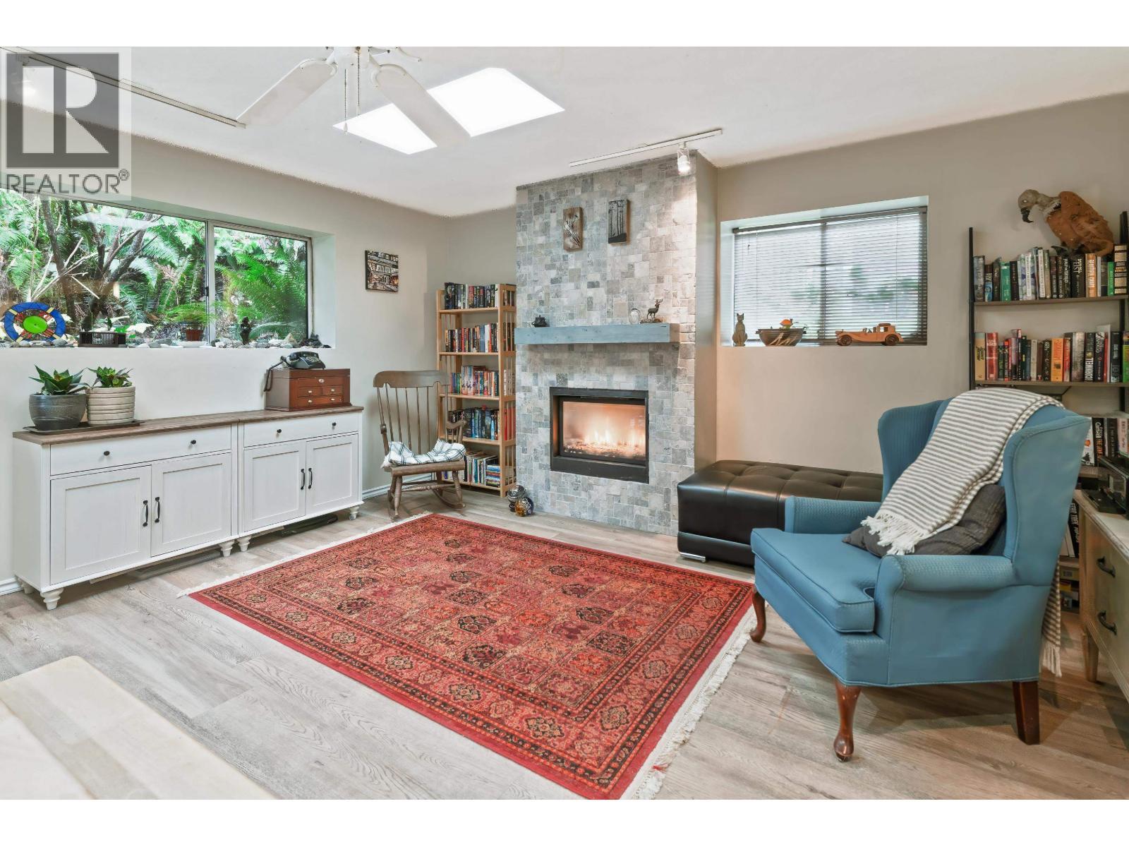 2133 Hope Street, Port Moody