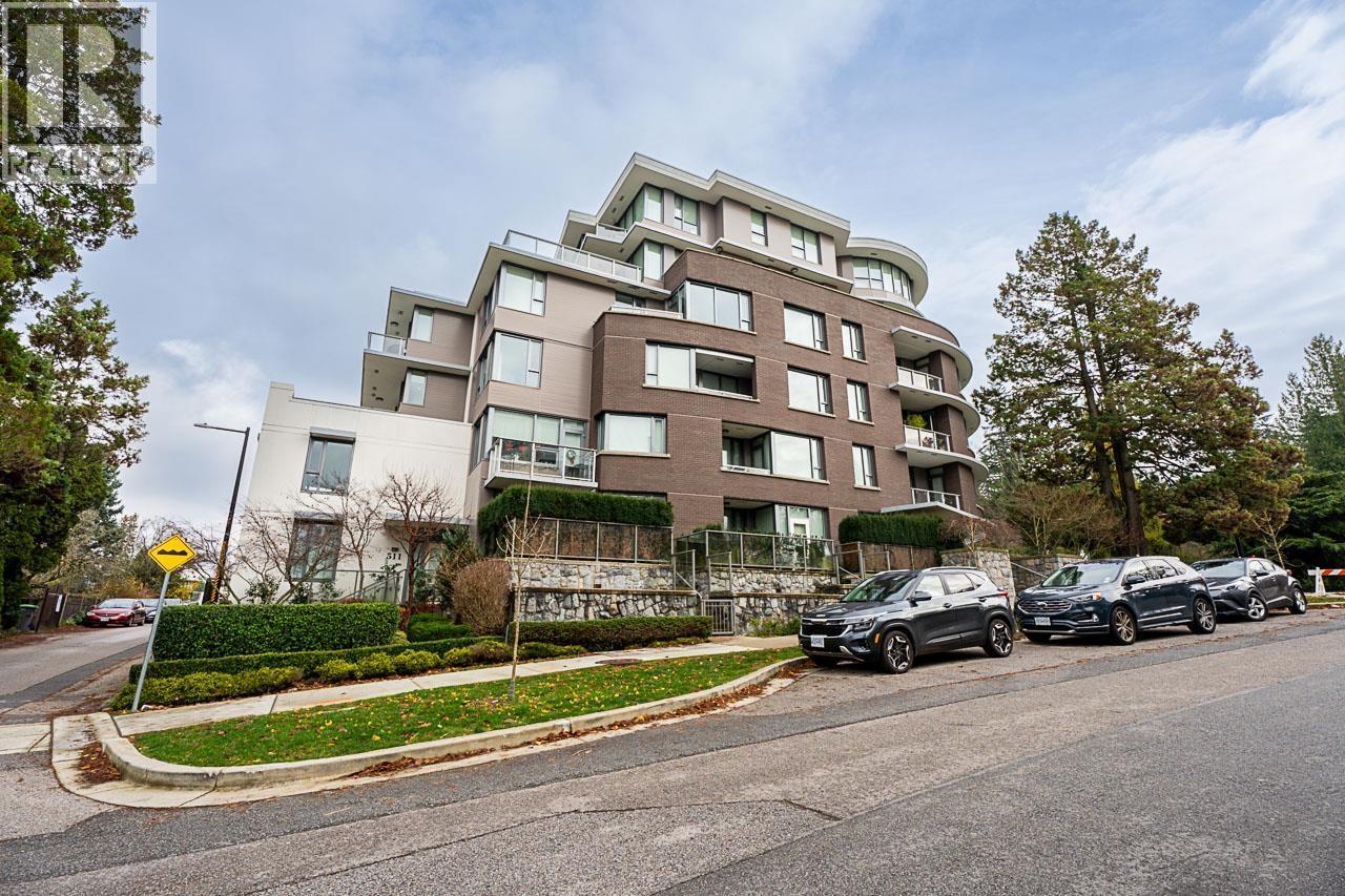 301 505 W 30TH Avenue, Vancouver